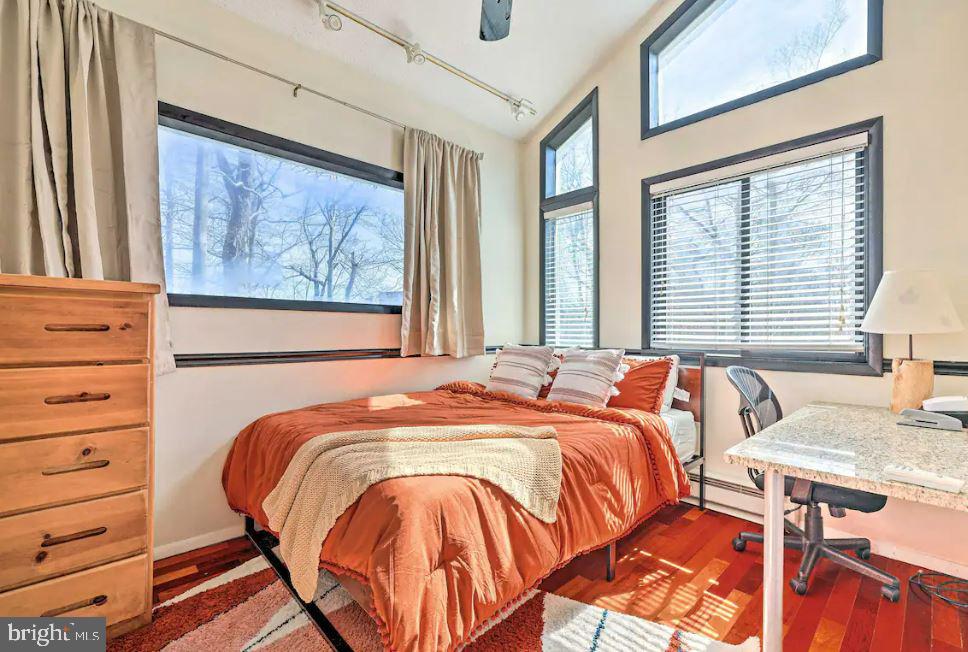 POCONO COUNTRY PLACE - Residential