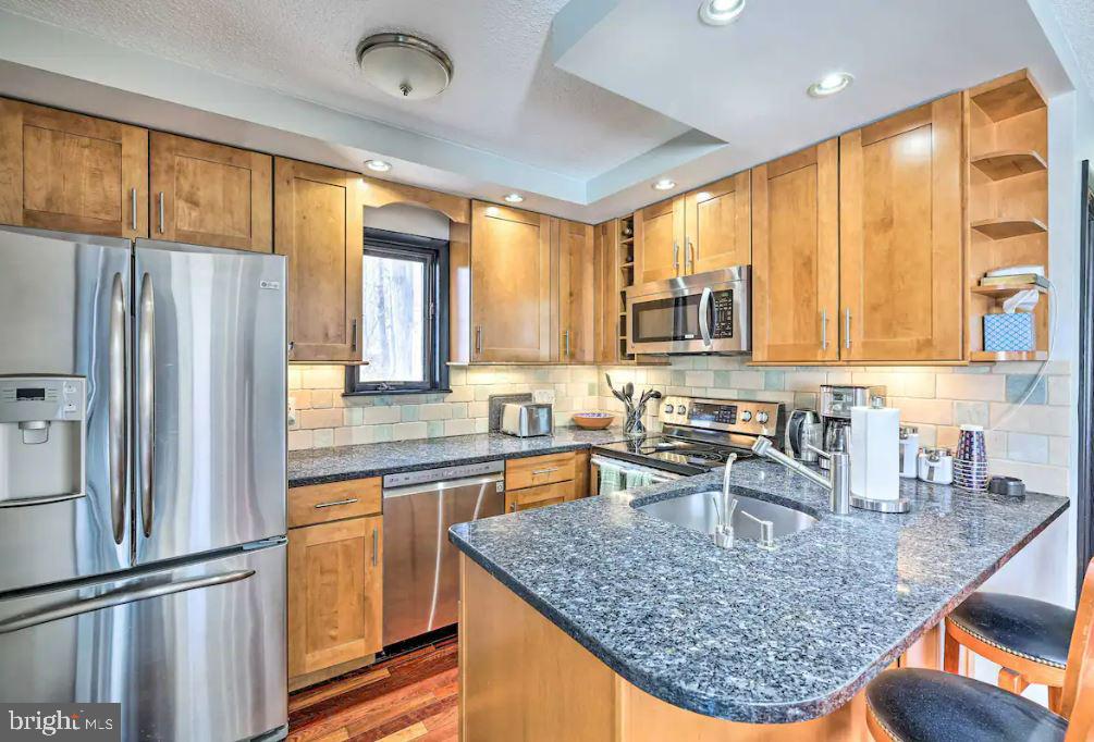 POCONO COUNTRY PLACE - Residential