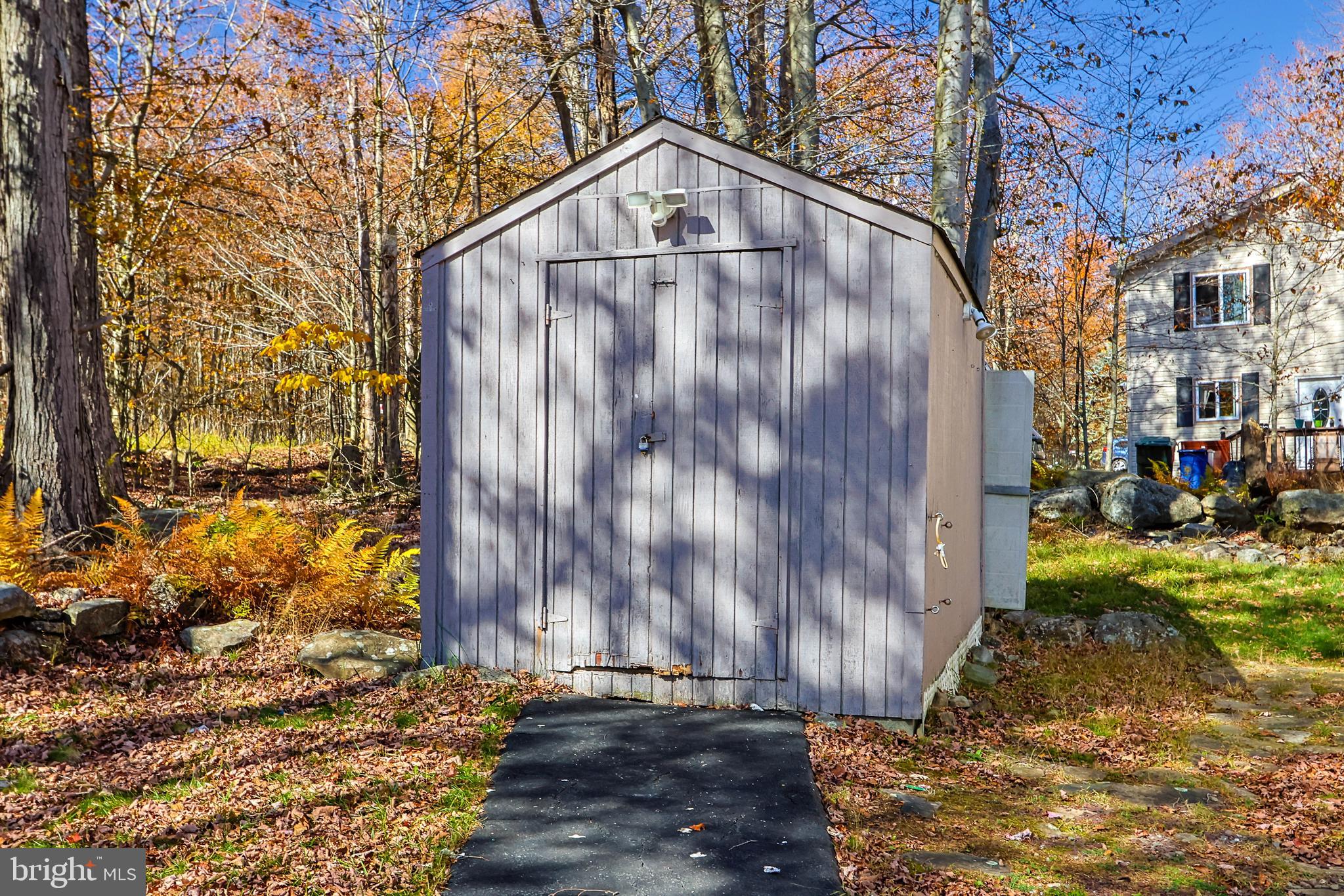 POCONO COUNTRY PLACE - Residential