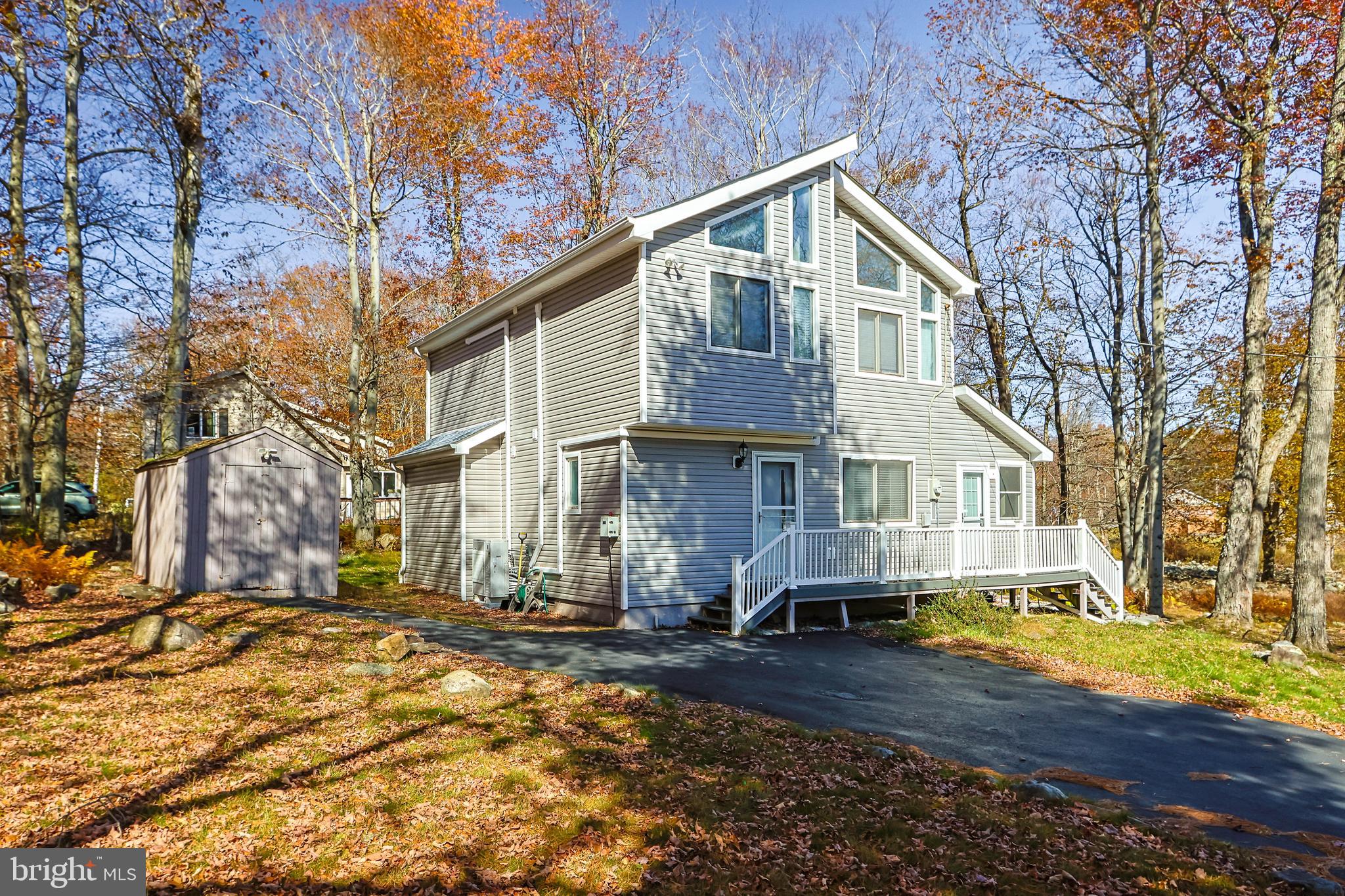POCONO COUNTRY PLACE - Residential