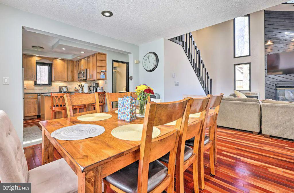 POCONO COUNTRY PLACE - Residential