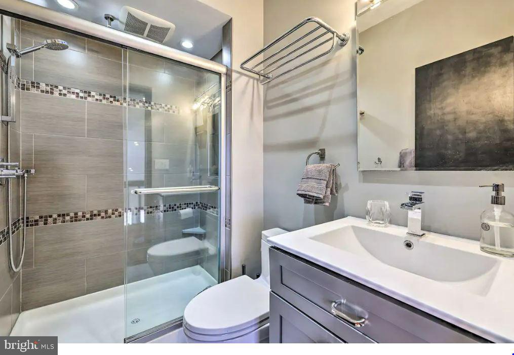 POCONO COUNTRY PLACE - Residential