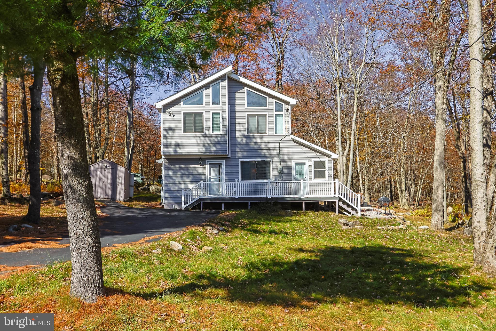 POCONO COUNTRY PLACE - Residential