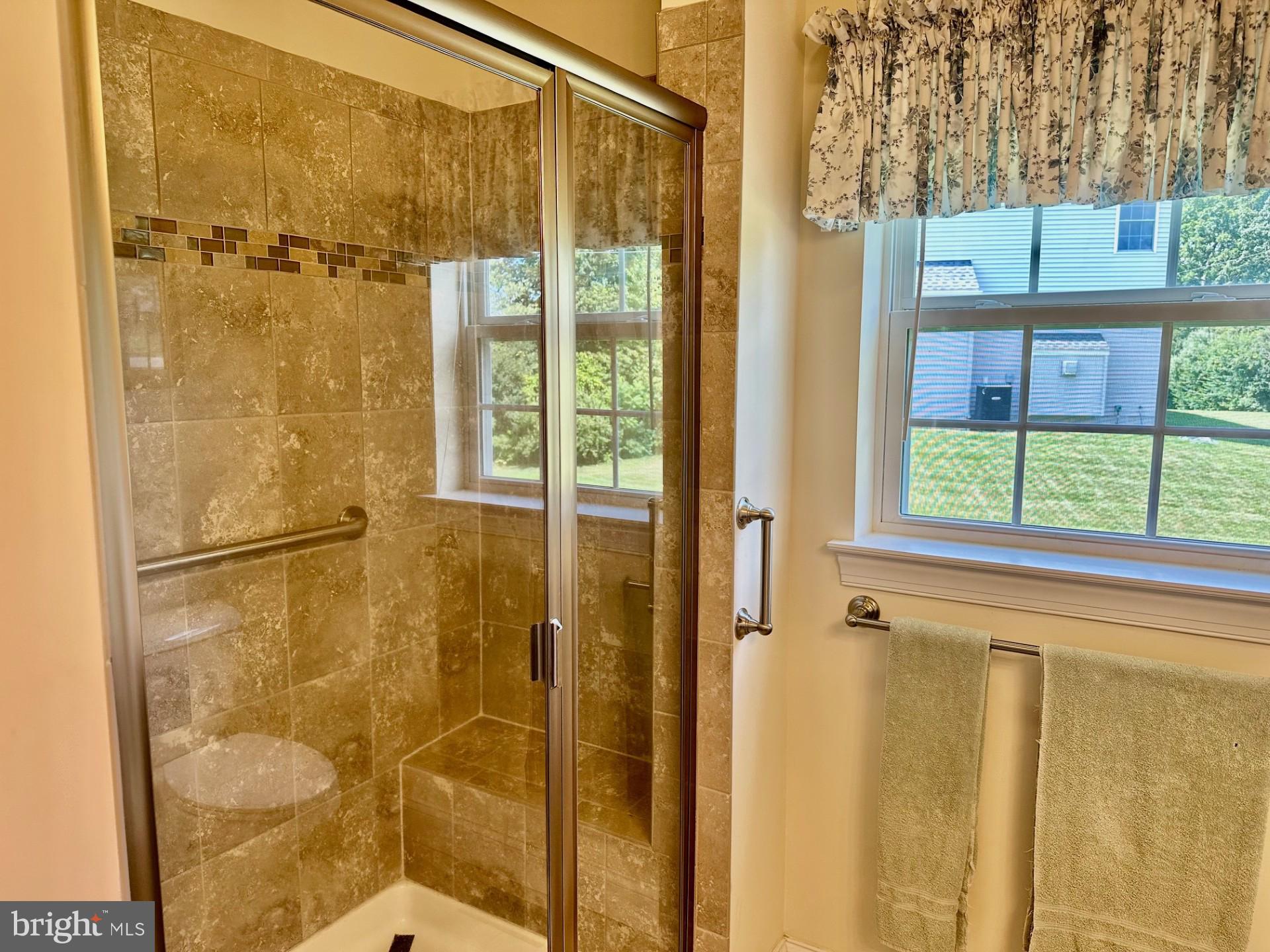 GROVE PARK - Residential