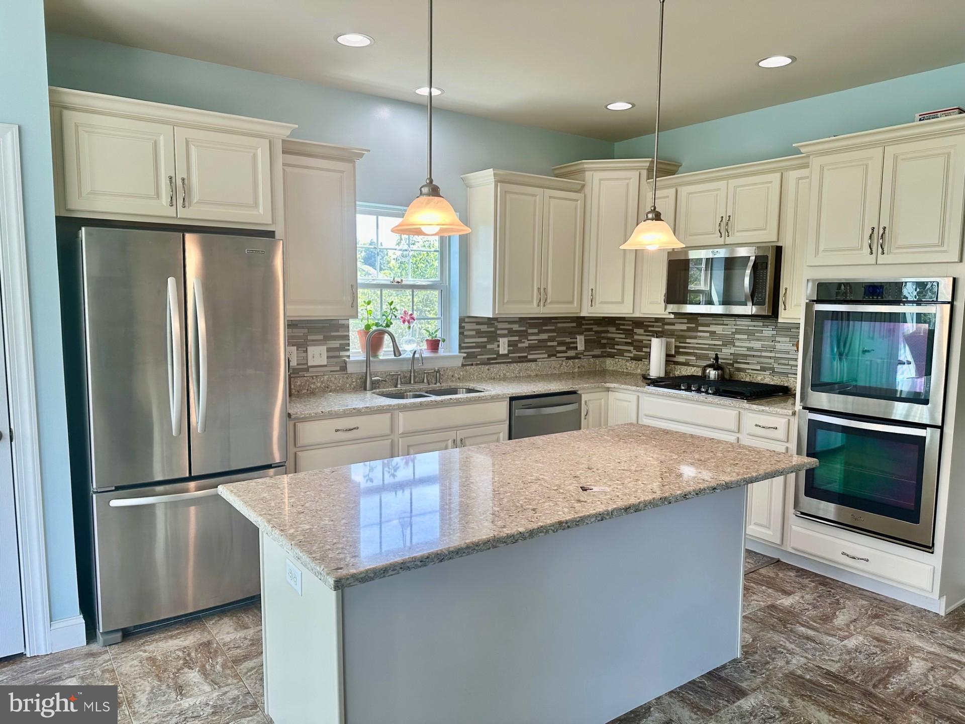 GROVE PARK - Residential