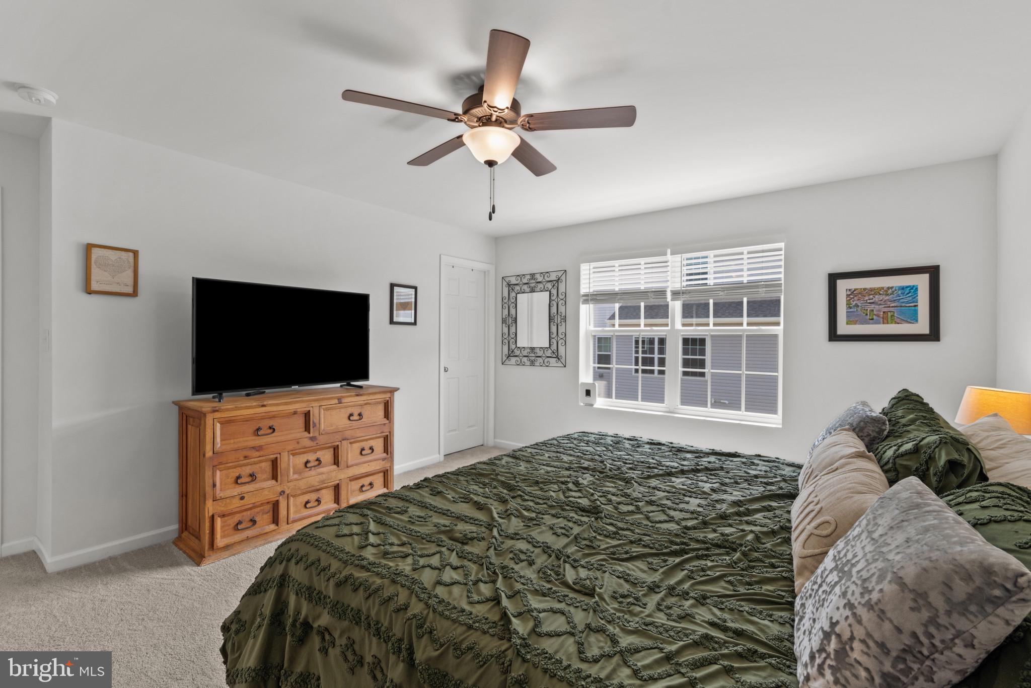 CLOVERFIELD FARMS - Residential