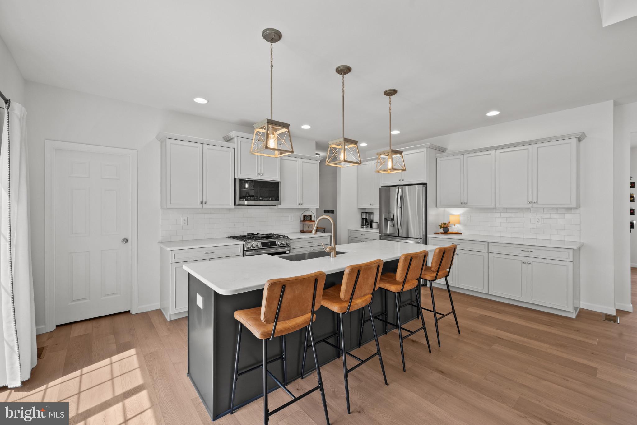 CLOVERFIELD FARMS - Residential