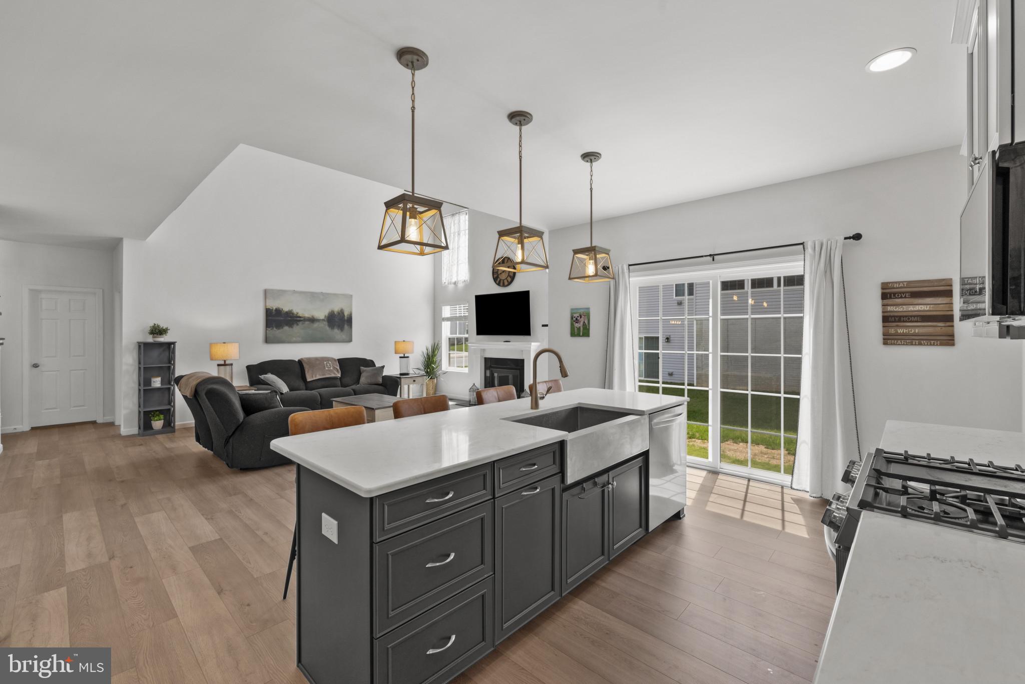 CLOVERFIELD FARMS - Residential