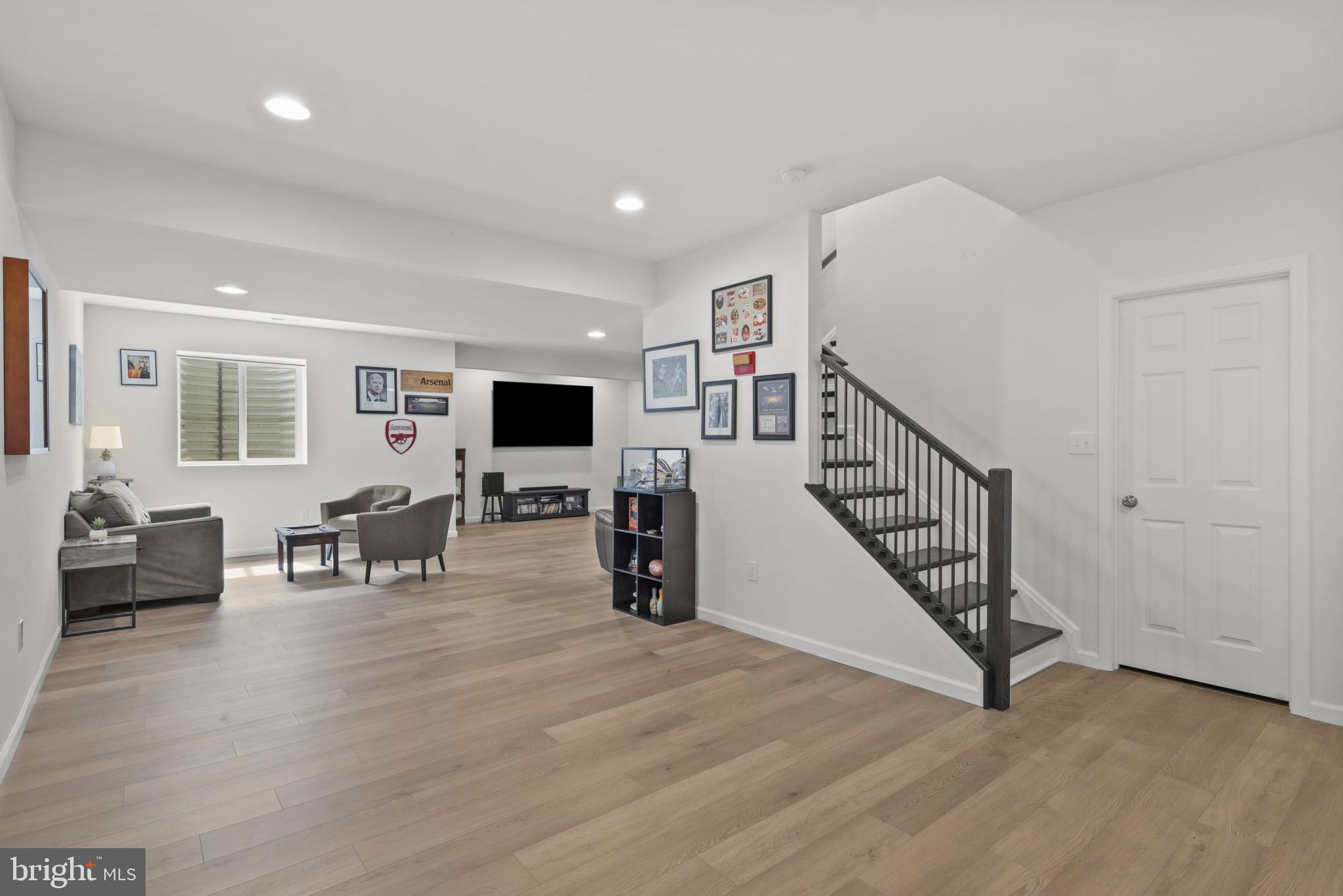 CLOVERFIELD FARMS - Residential