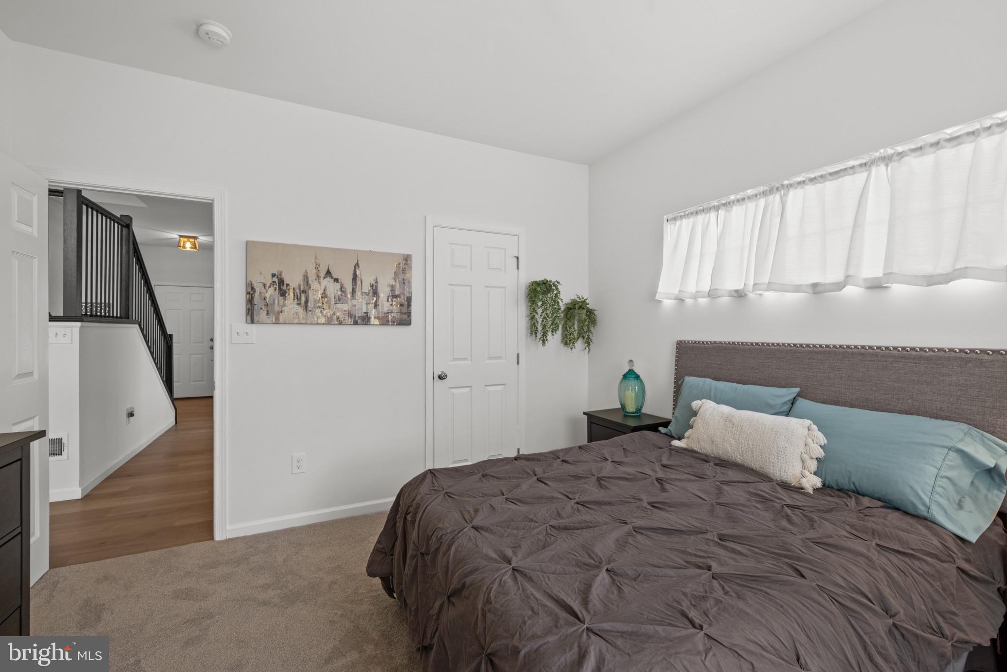 CLOVERFIELD FARMS - Residential