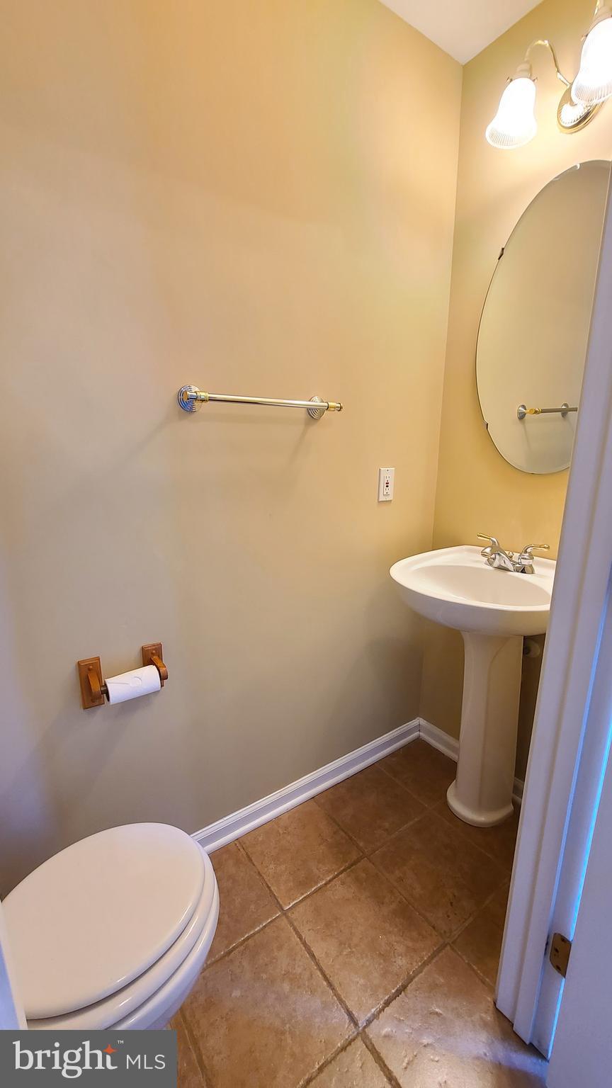 MASONS PASSAGE - Residential Lease