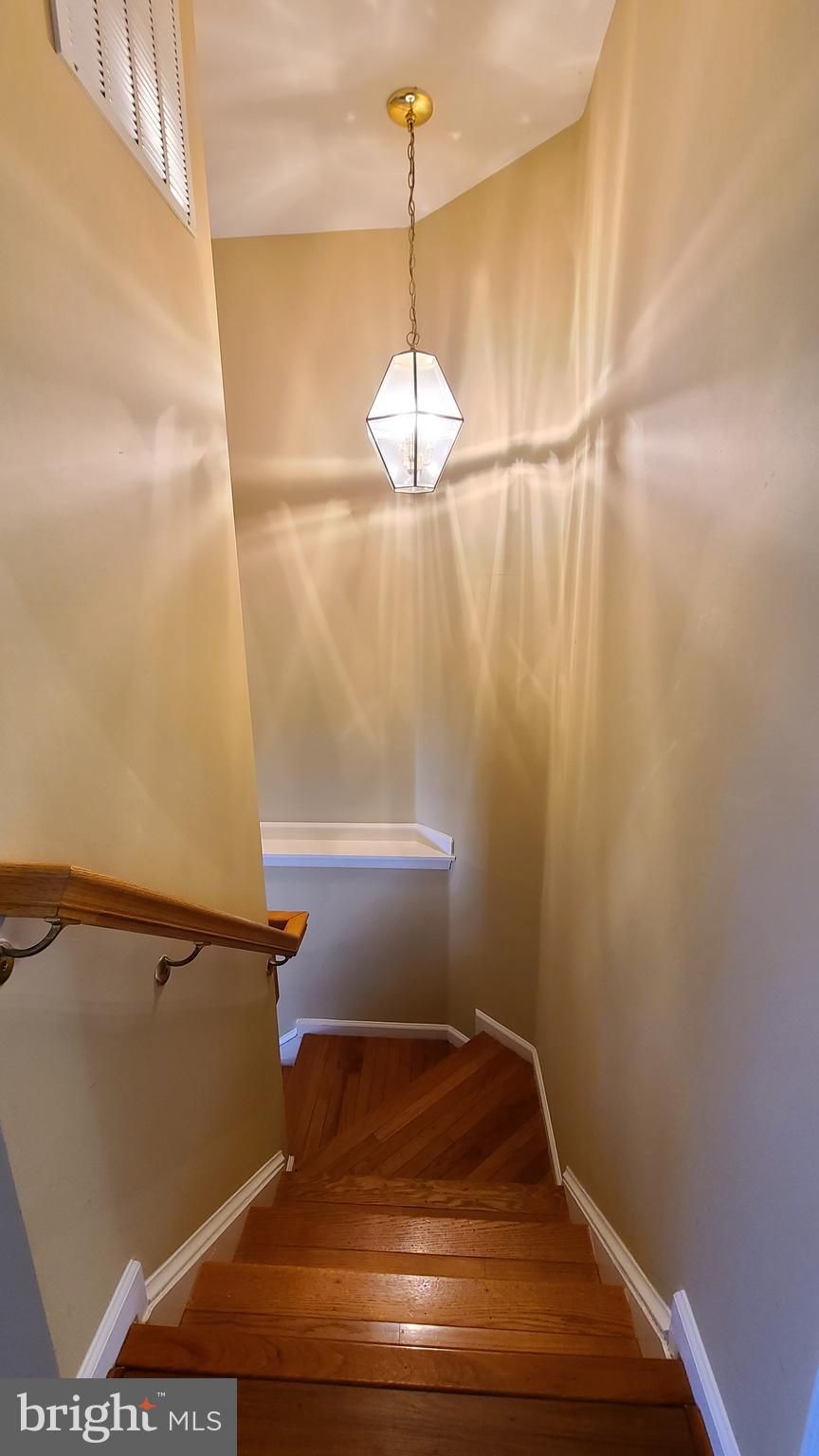 MASONS PASSAGE - Residential Lease