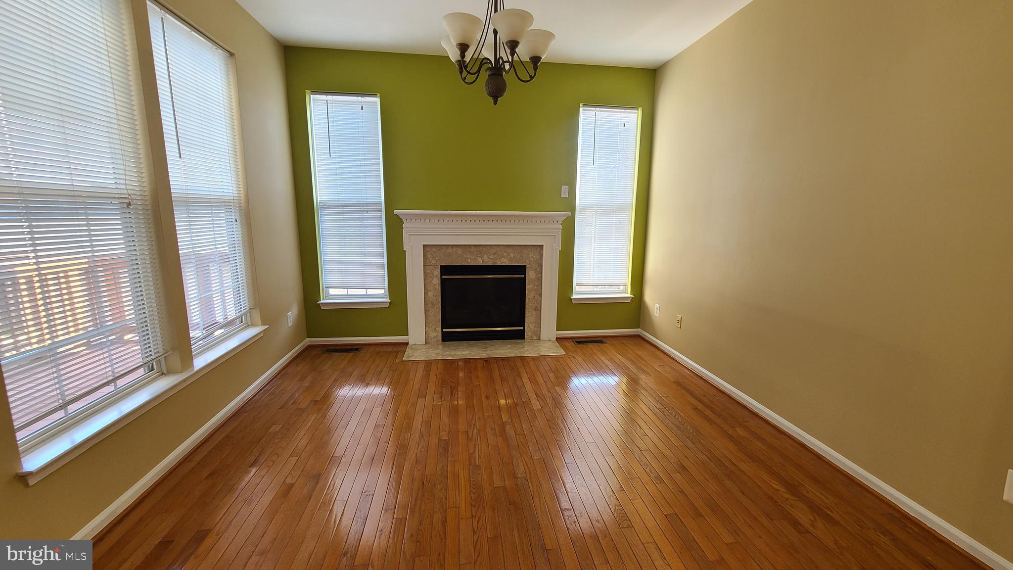 MASONS PASSAGE - Residential Lease