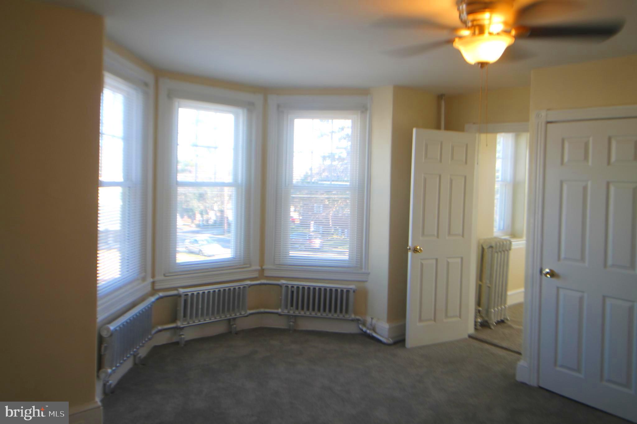 NORRISTOWN - Residential