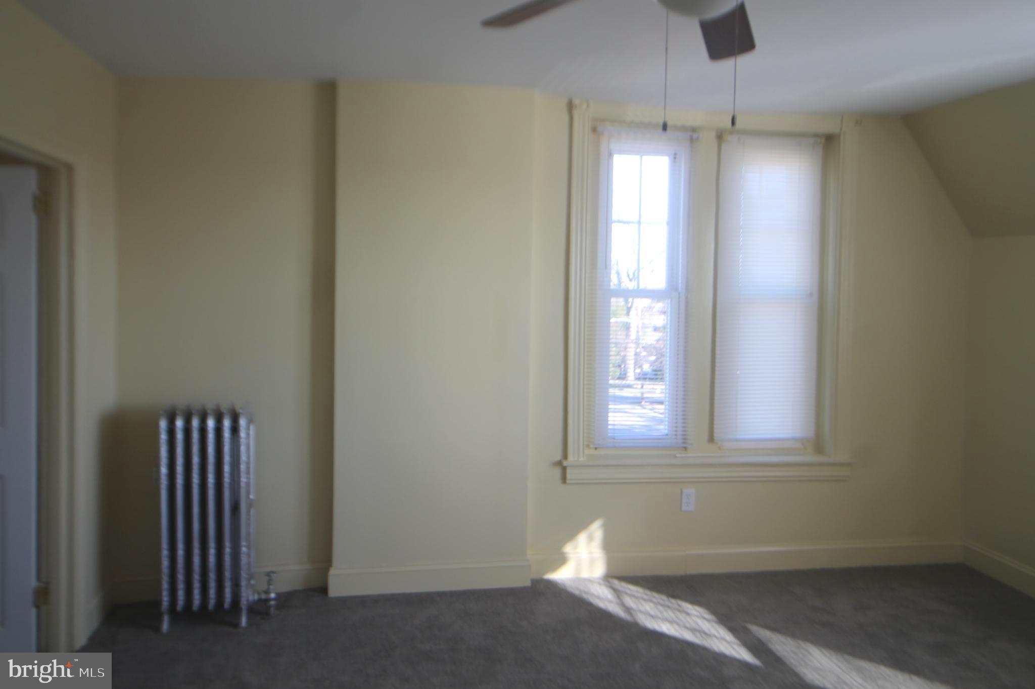 NORRISTOWN - Residential