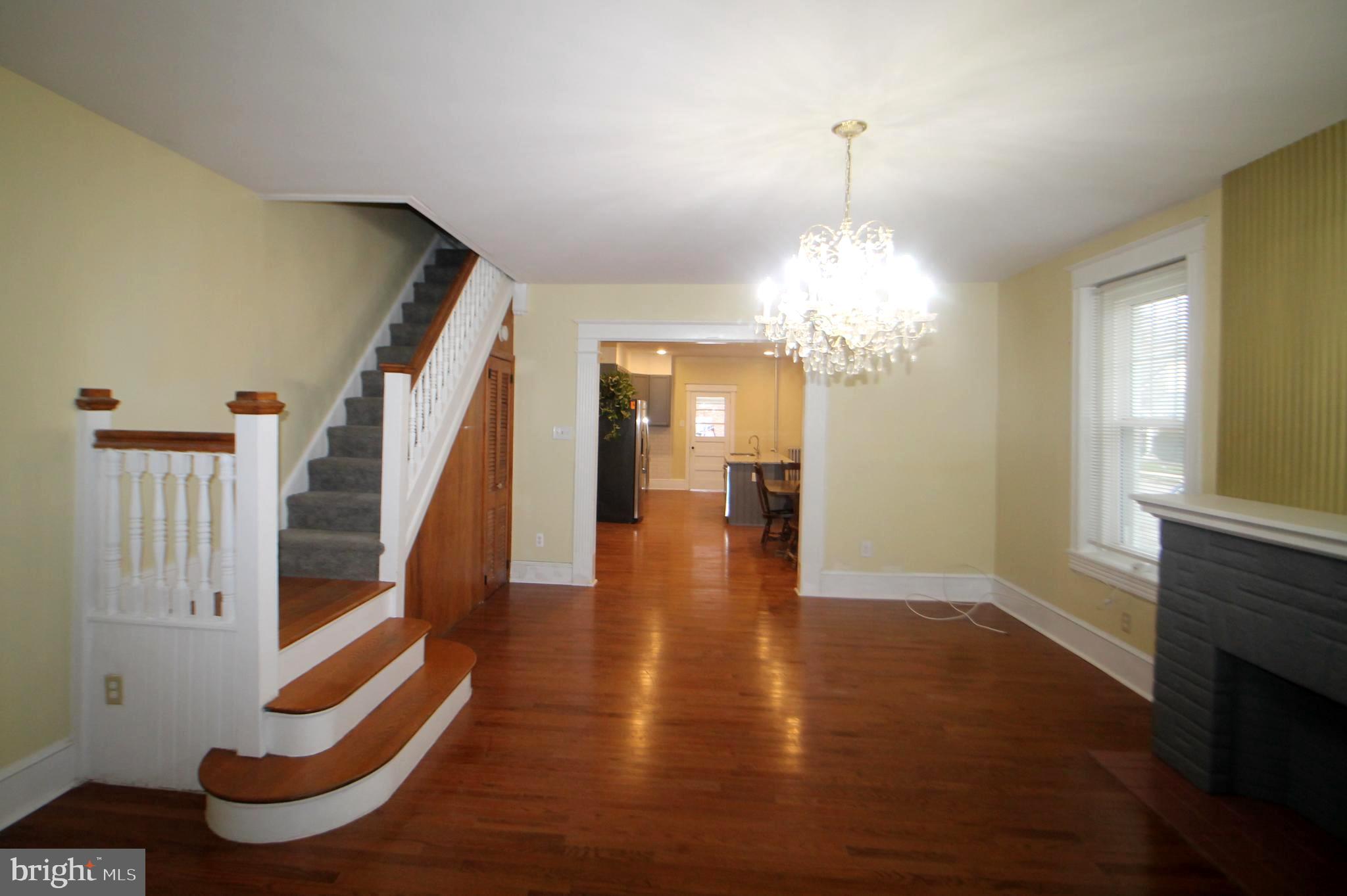 NORRISTOWN - Residential