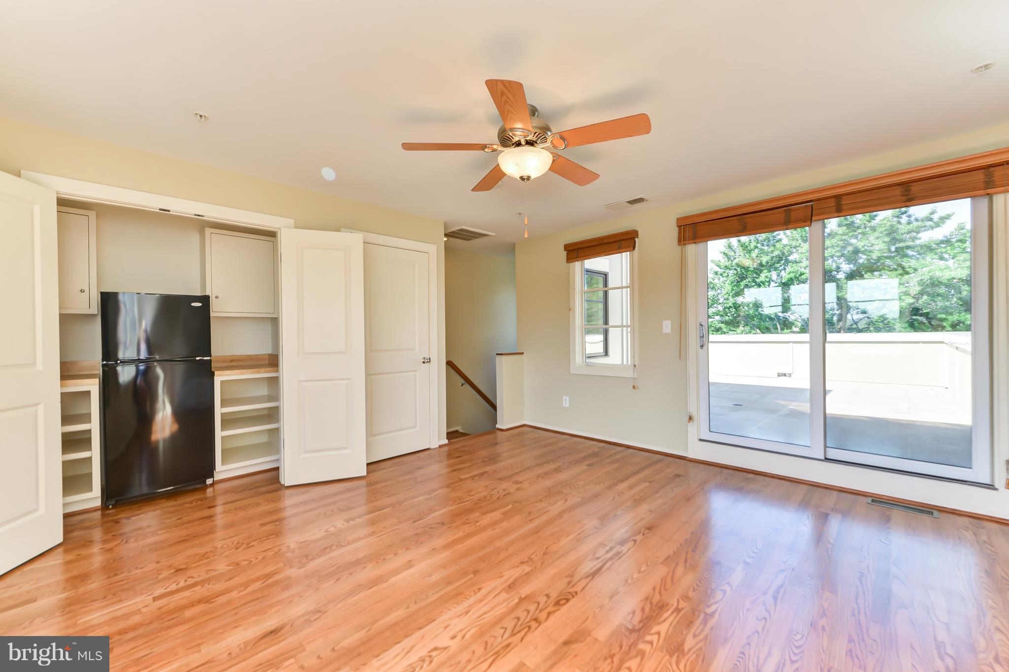 BRADDOCK LOFTS - Residential