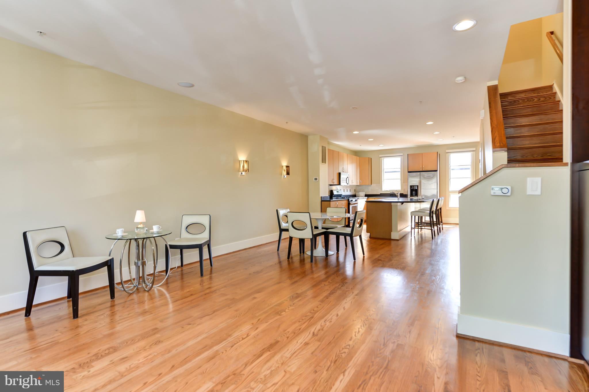 BRADDOCK LOFTS - Residential