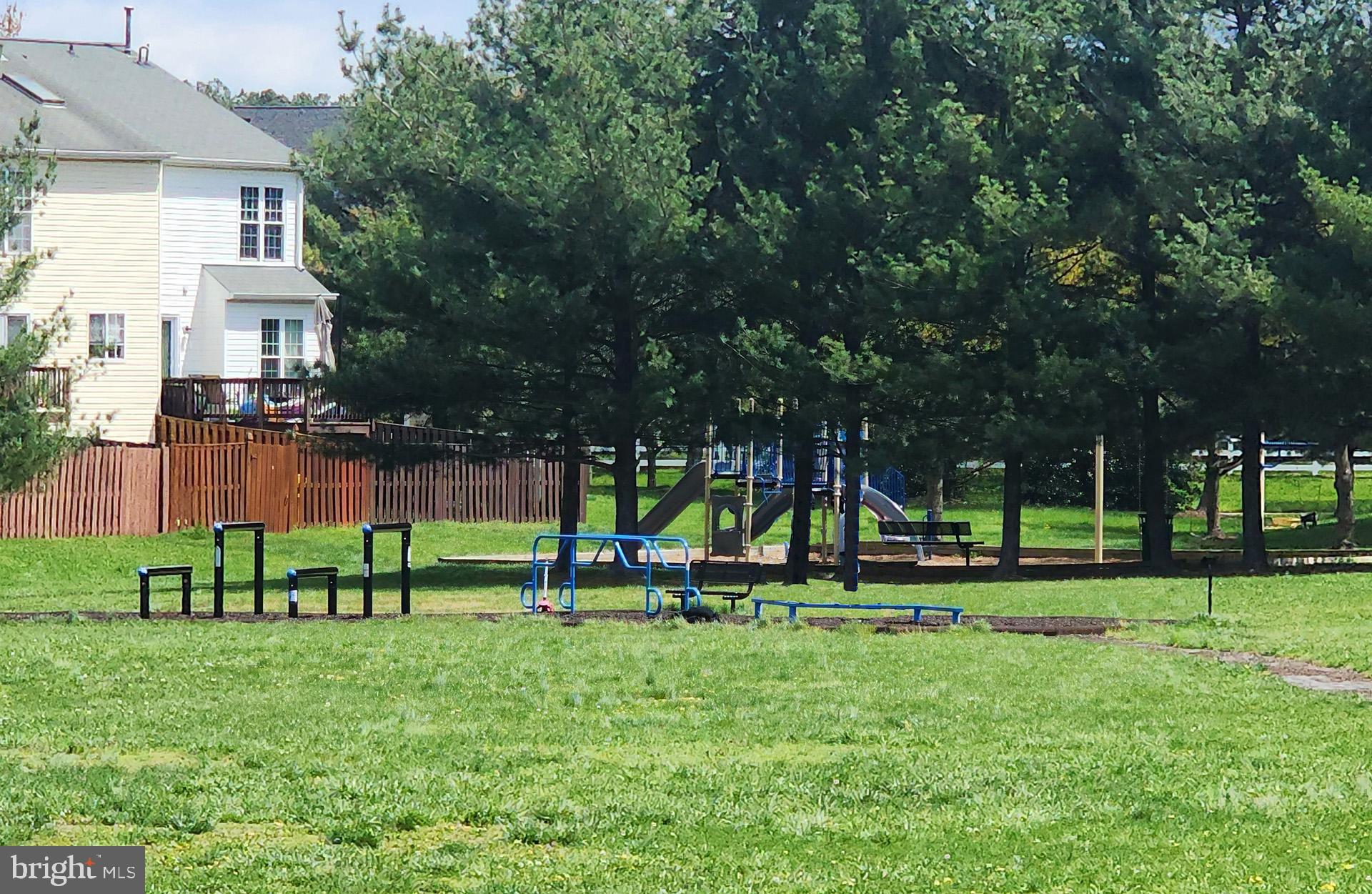 SEVEN OAKS - Residential Lease