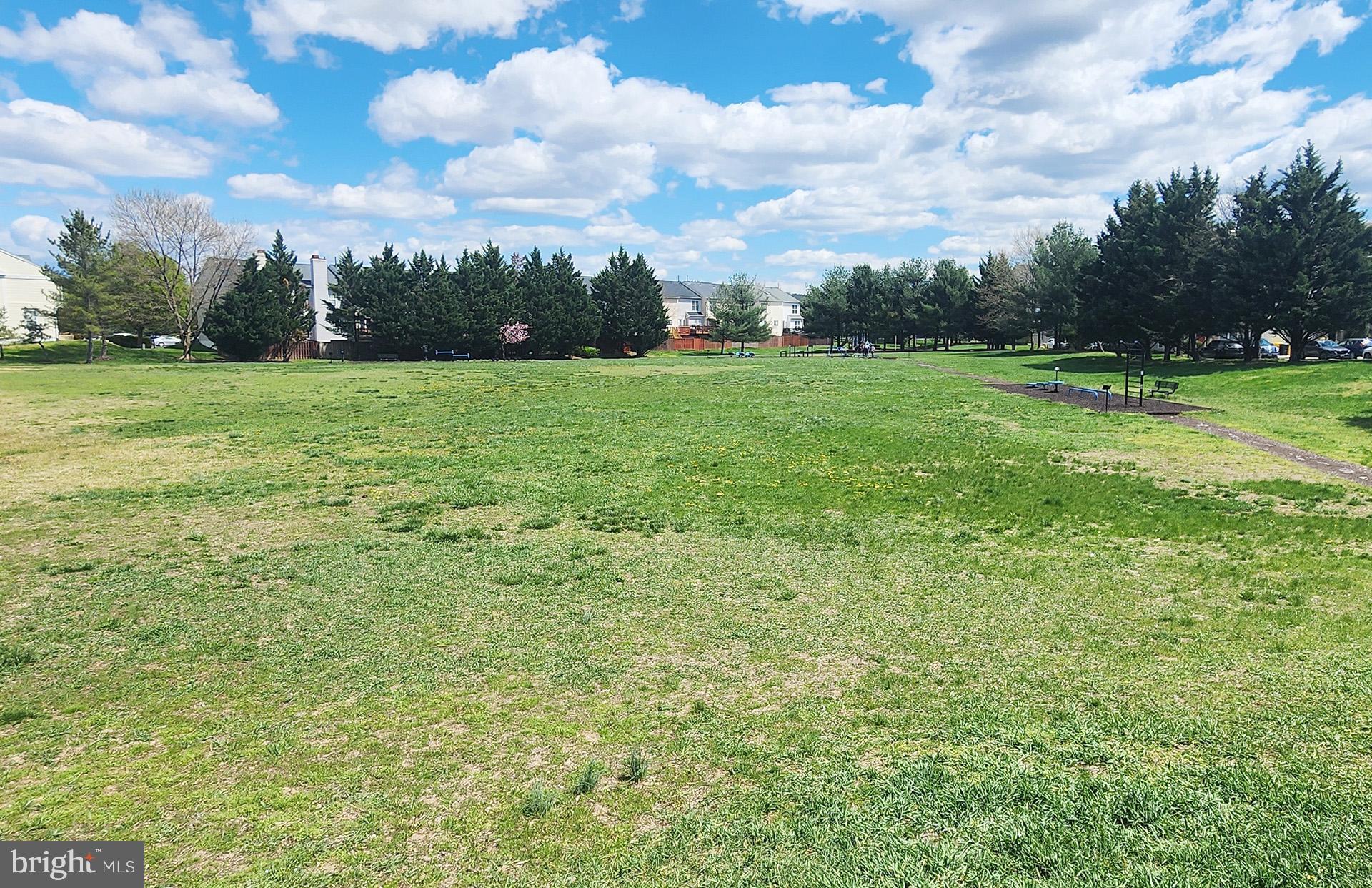 SEVEN OAKS - Residential Lease