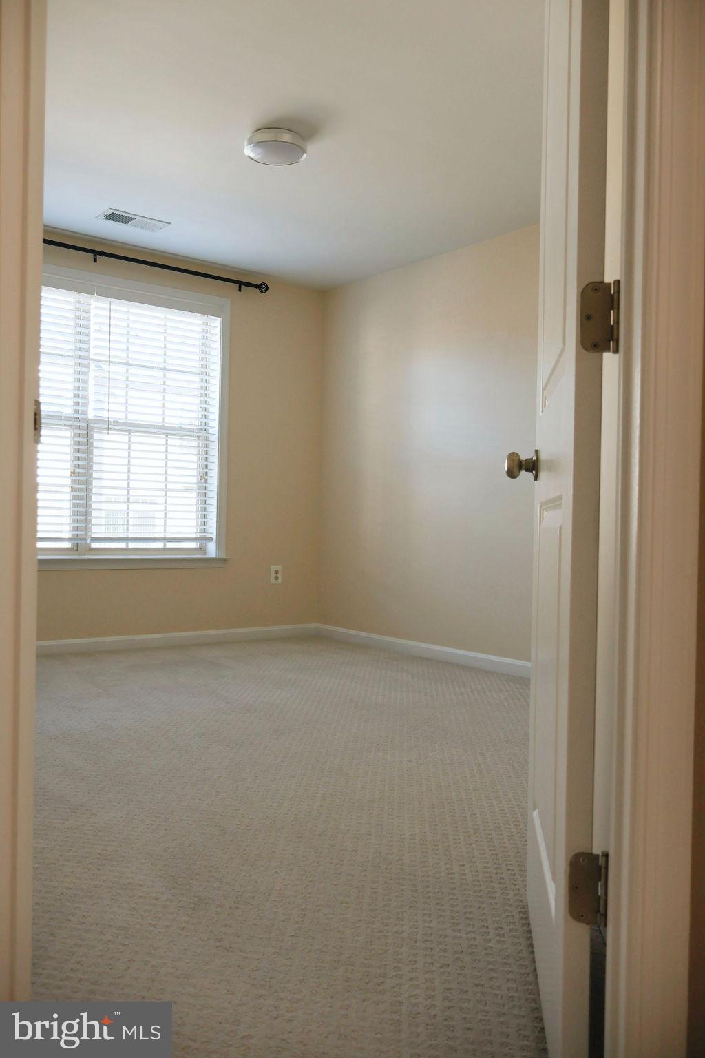 WOODMORE TOWNE CENTRE - Residential