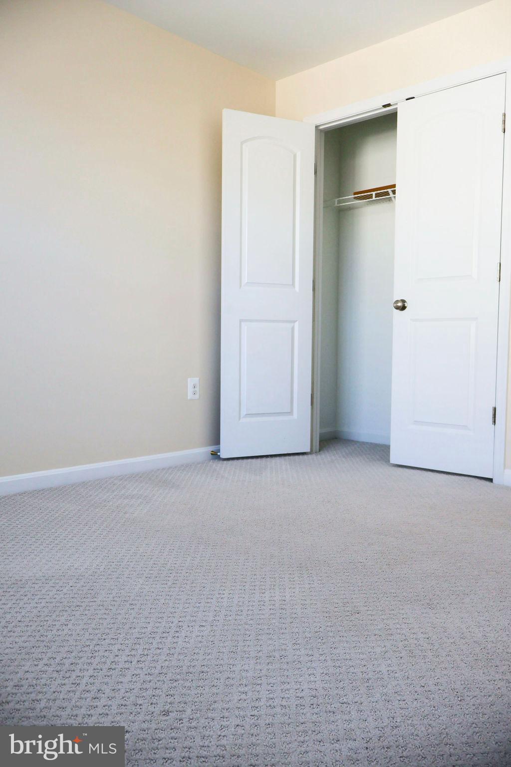 WOODMORE TOWNE CENTRE - Residential