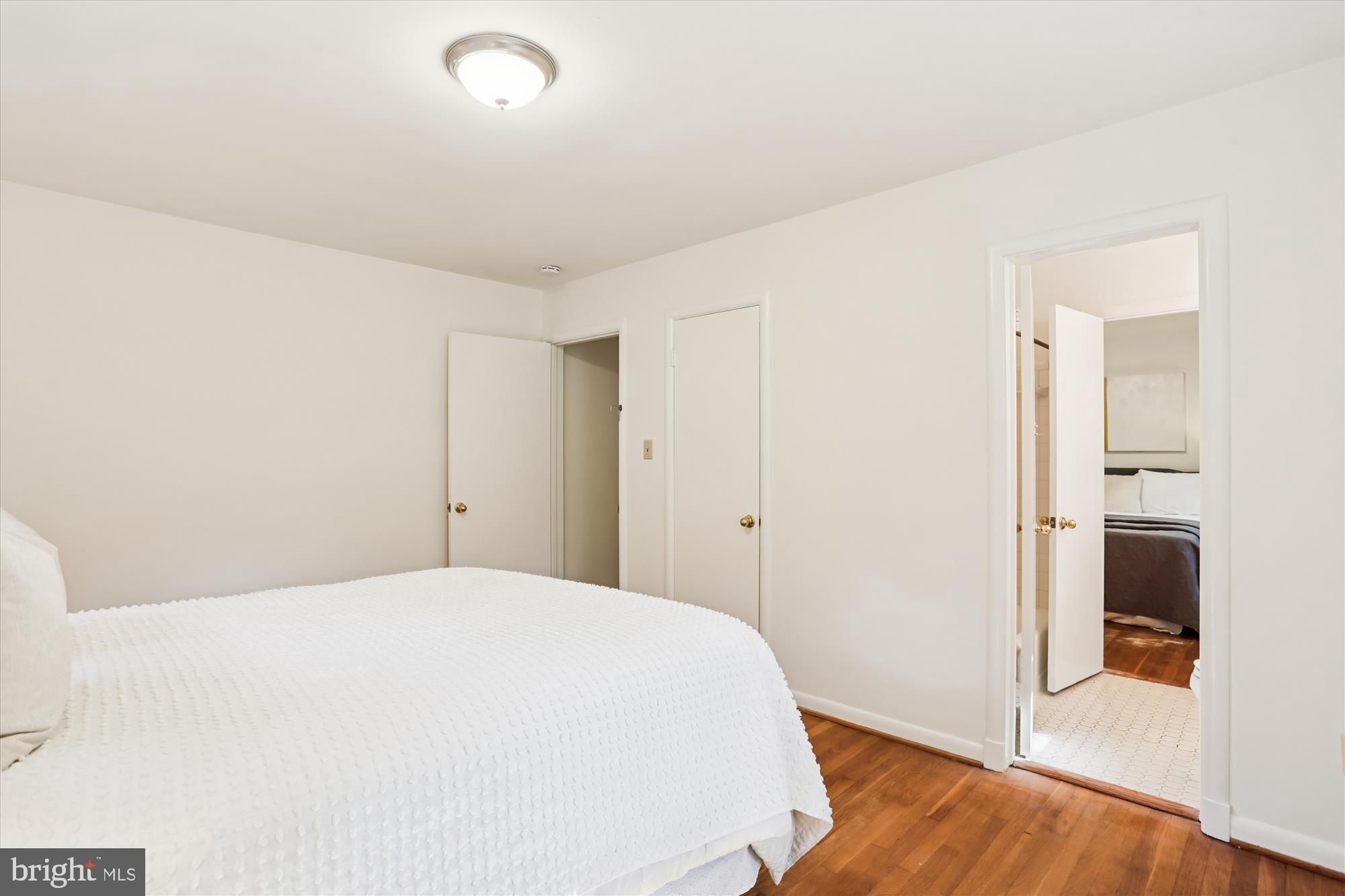 NORTH CHEVY CHASE - Residential