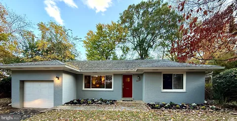 3504 Glenmoor Drive, Chevy Chase, MD MLS: MDMC2206580