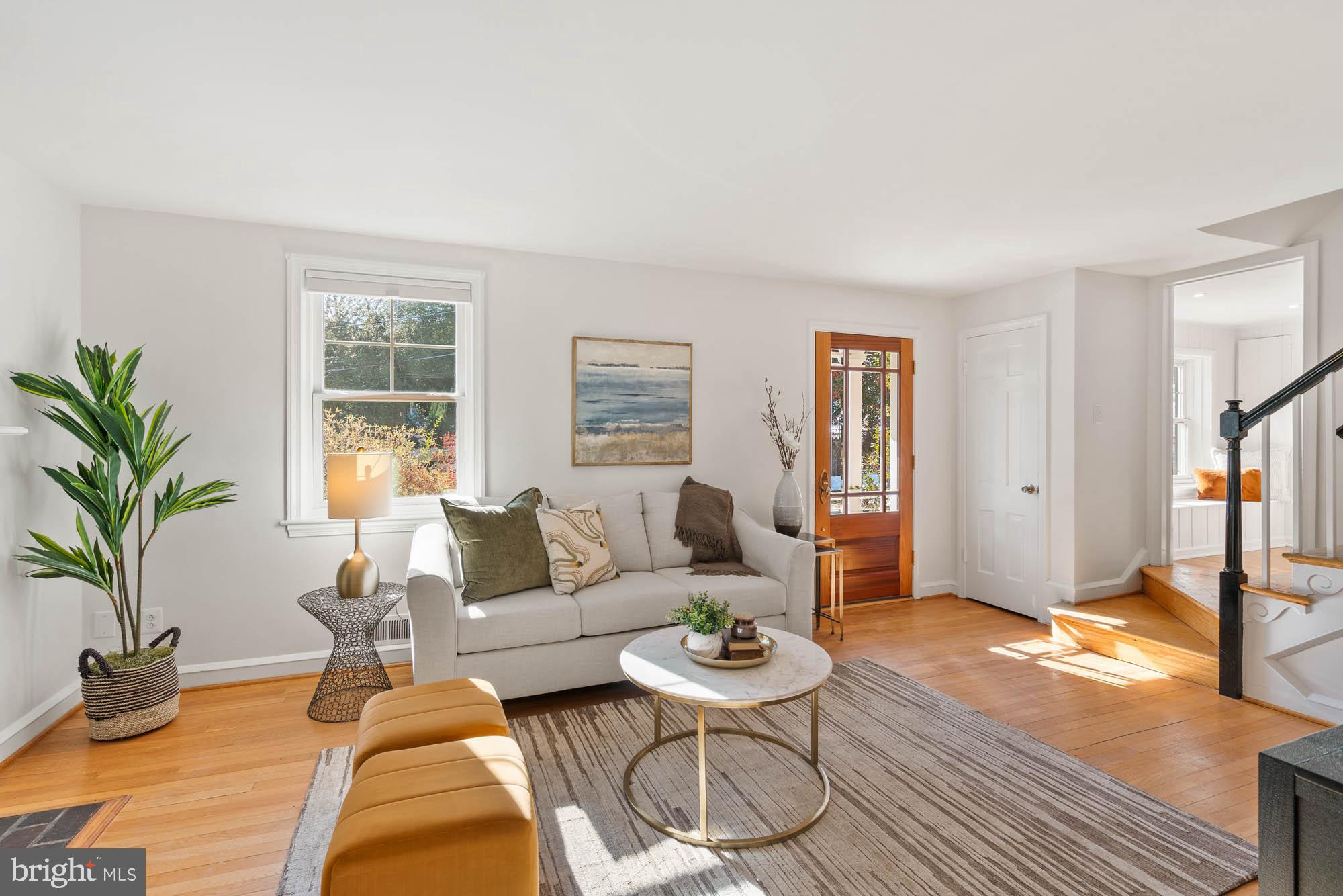 YORKTOWN VILLAGE - Residential