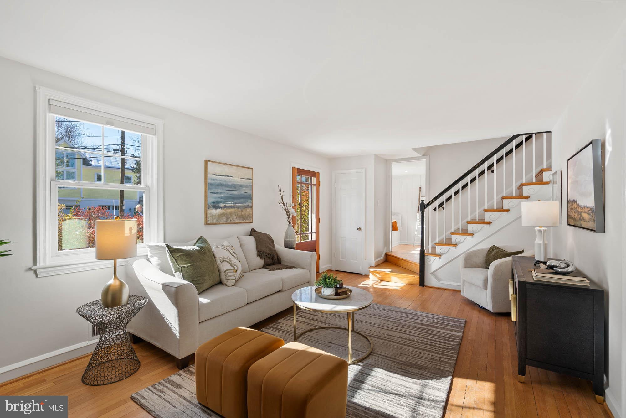 YORKTOWN VILLAGE - Residential