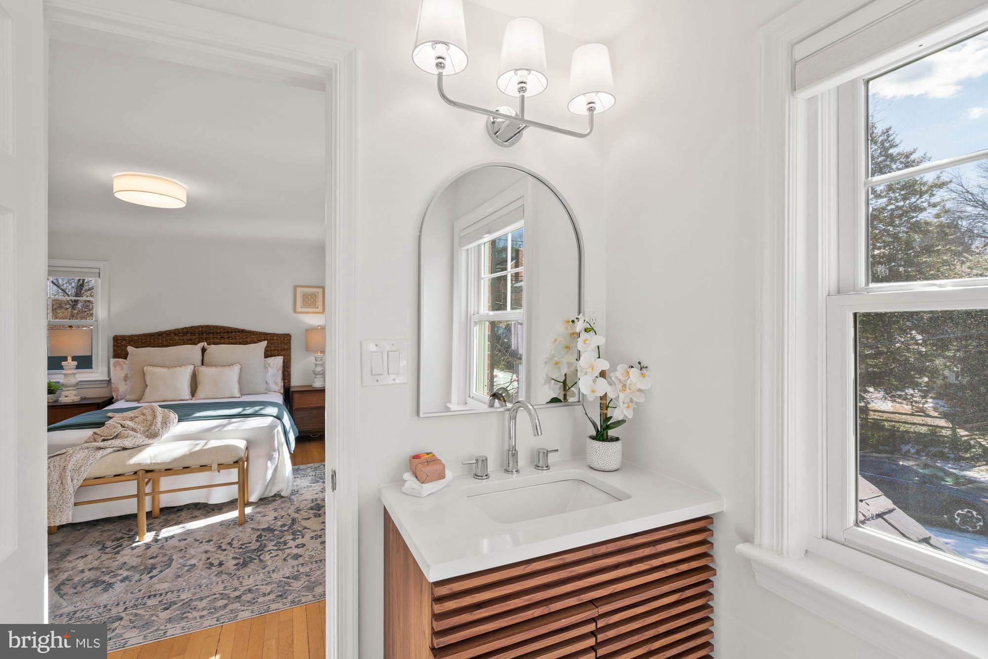 YORKTOWN VILLAGE - Residential