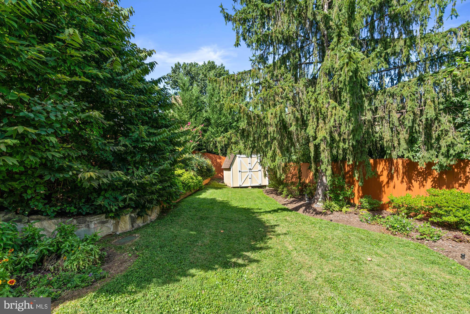 YORKTOWN VILLAGE - Residential