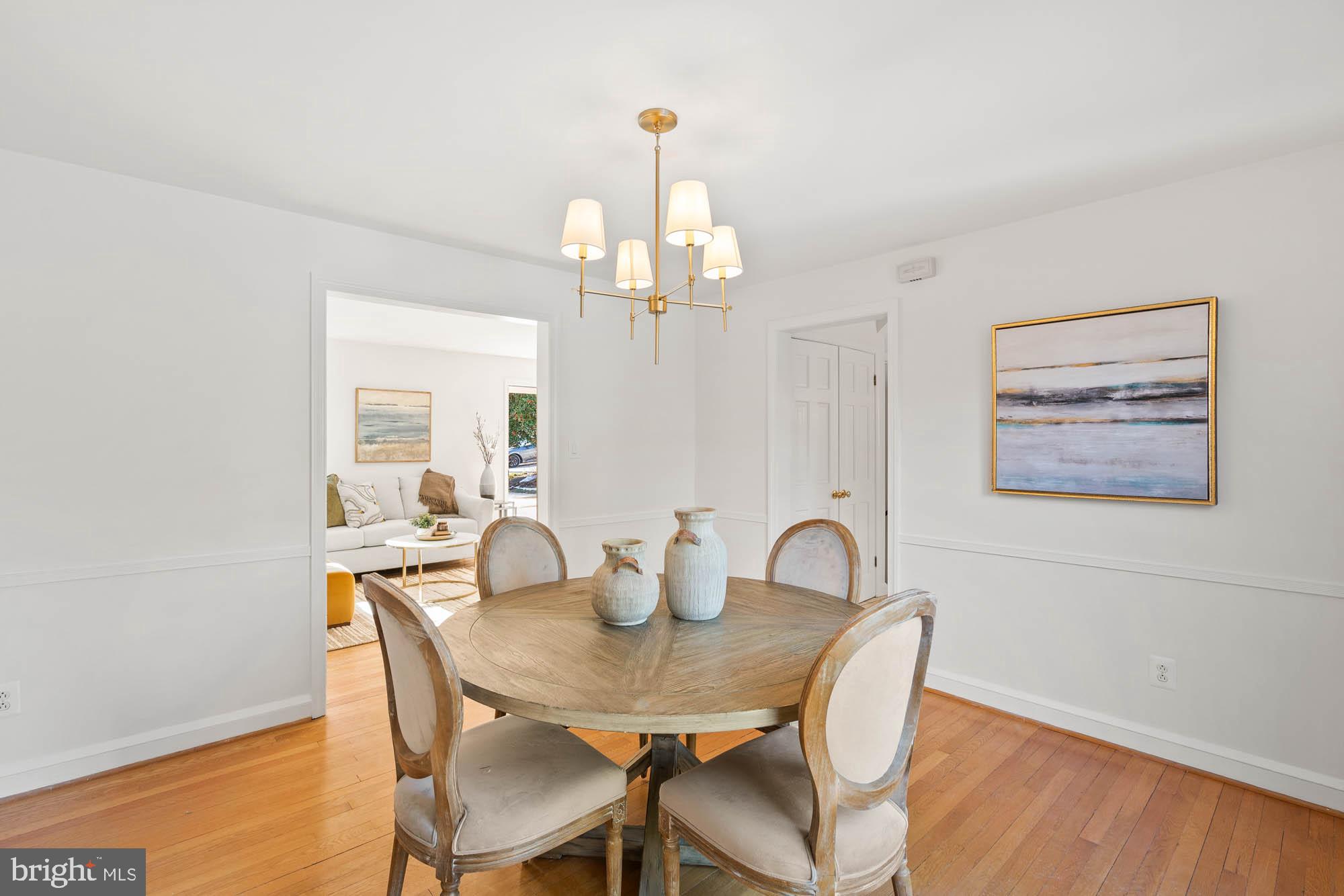 YORKTOWN VILLAGE - Residential