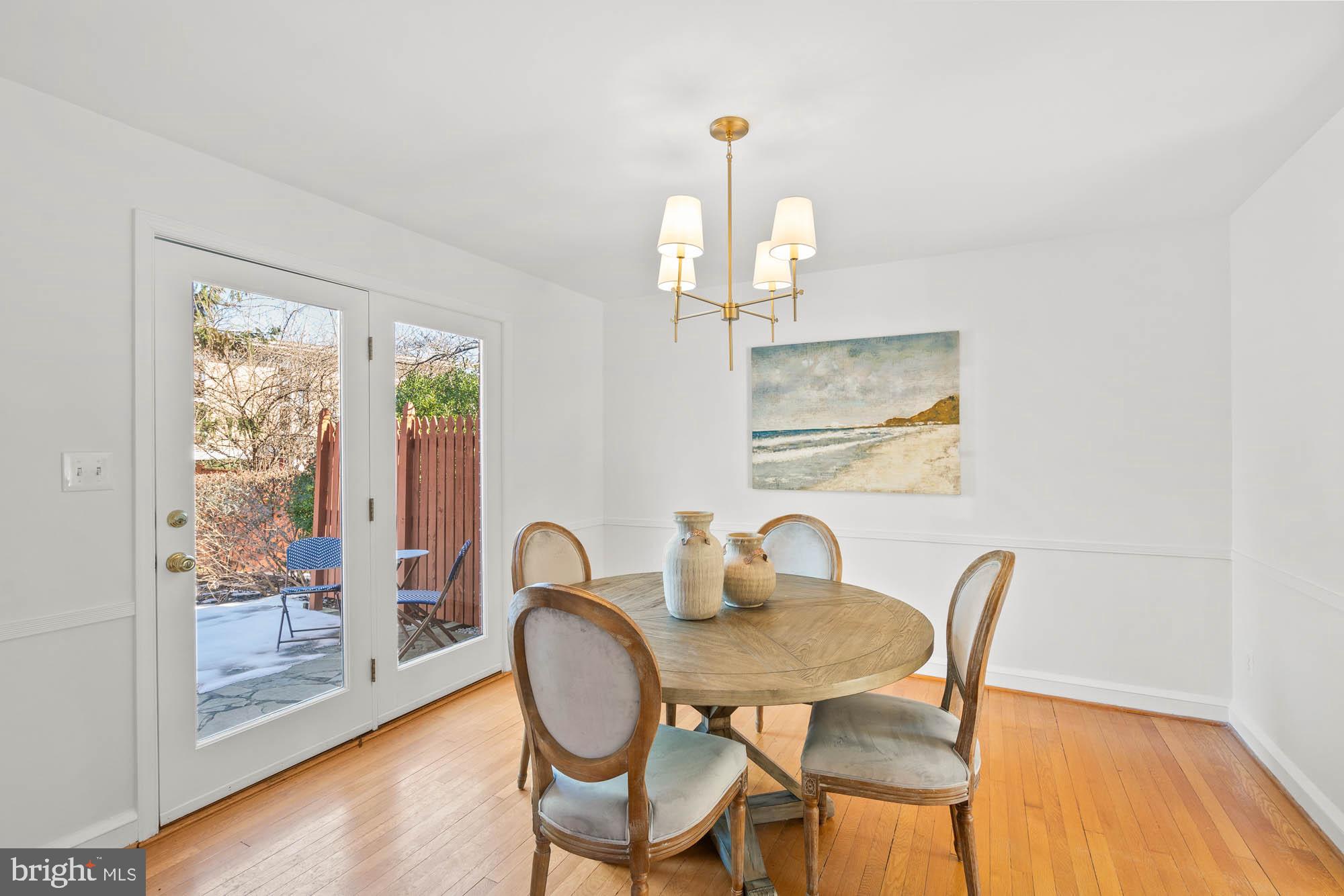 YORKTOWN VILLAGE - Residential