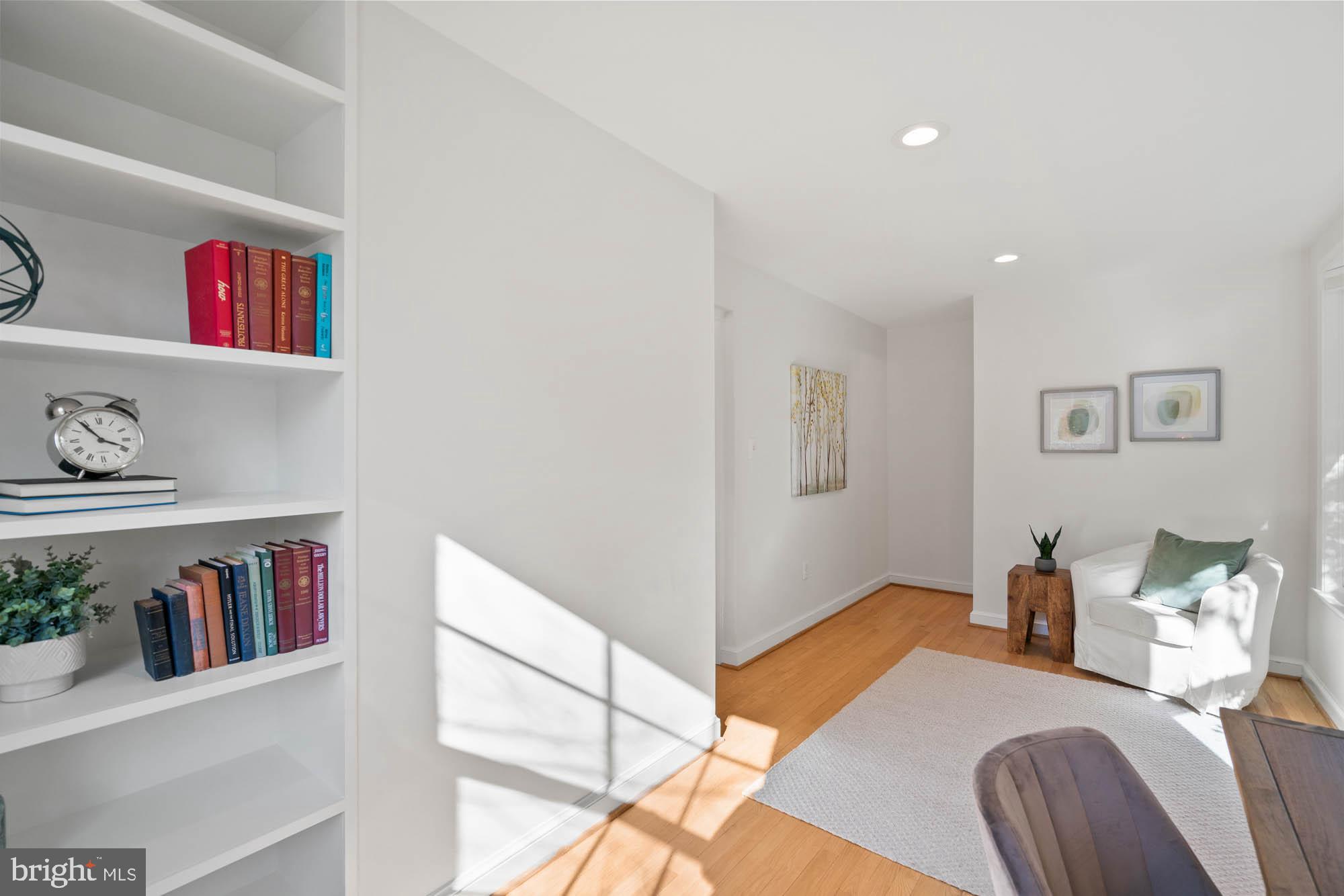 YORKTOWN VILLAGE - Residential