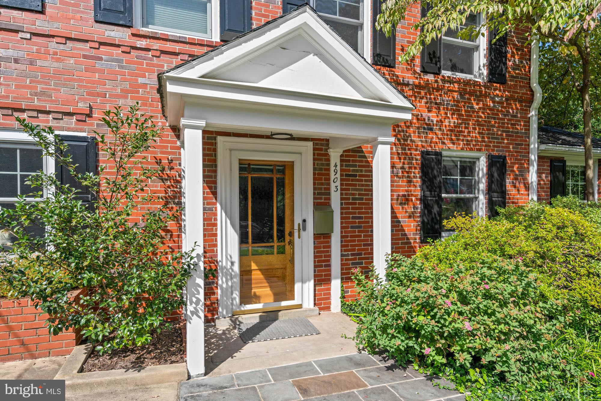 YORKTOWN VILLAGE - Residential