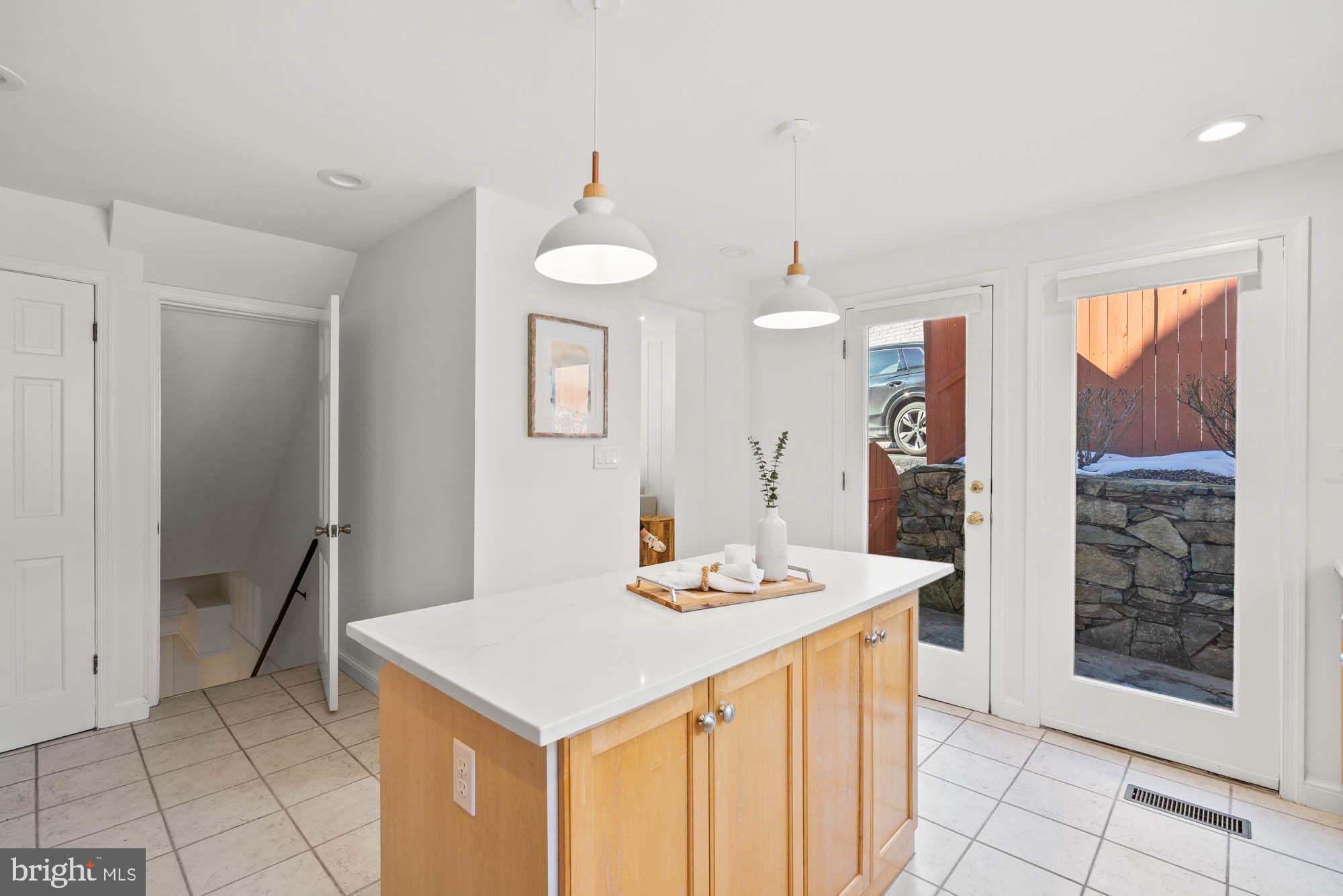 YORKTOWN VILLAGE - Residential