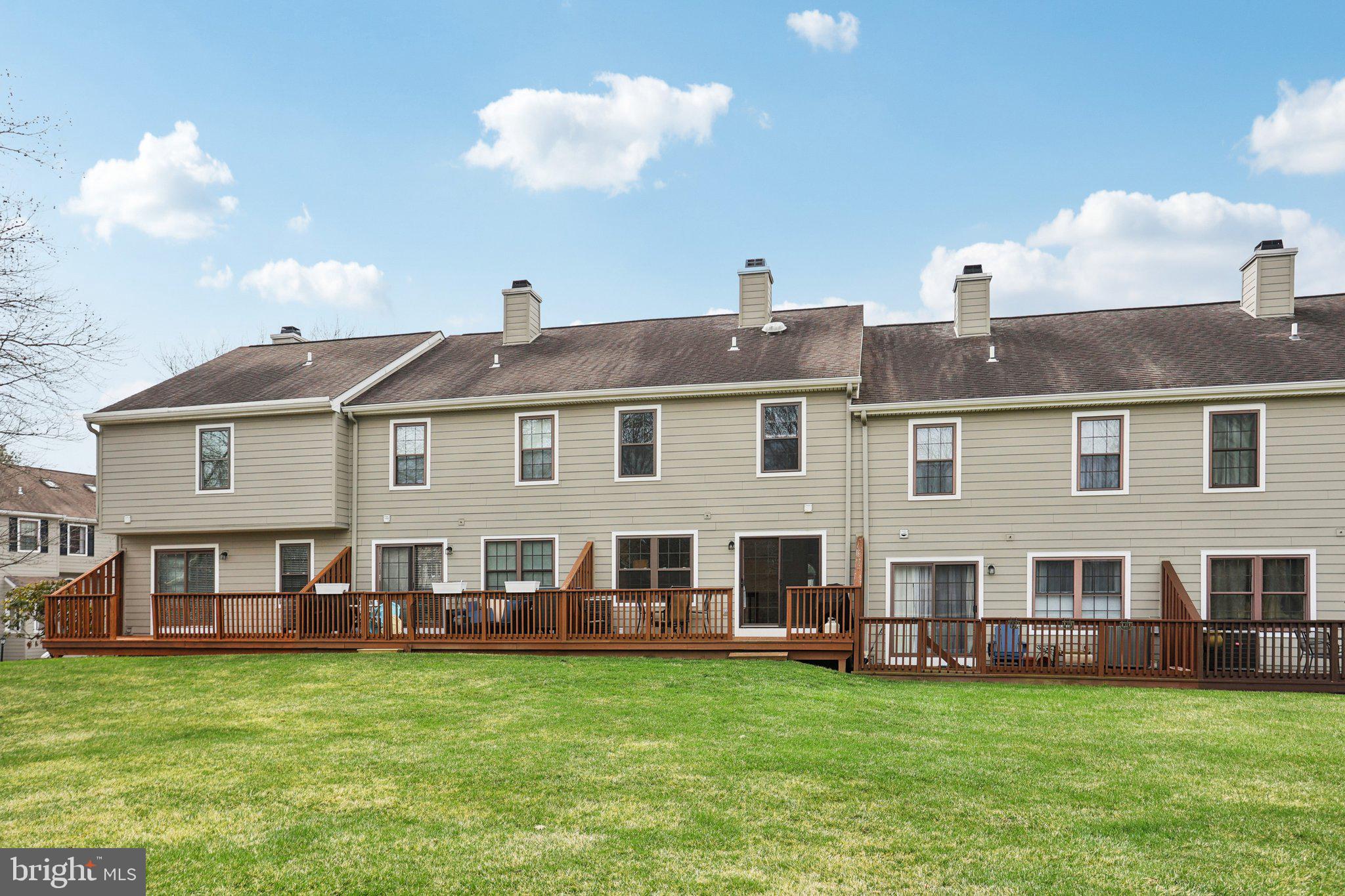 WILLISTOWN KNOLL - Residential