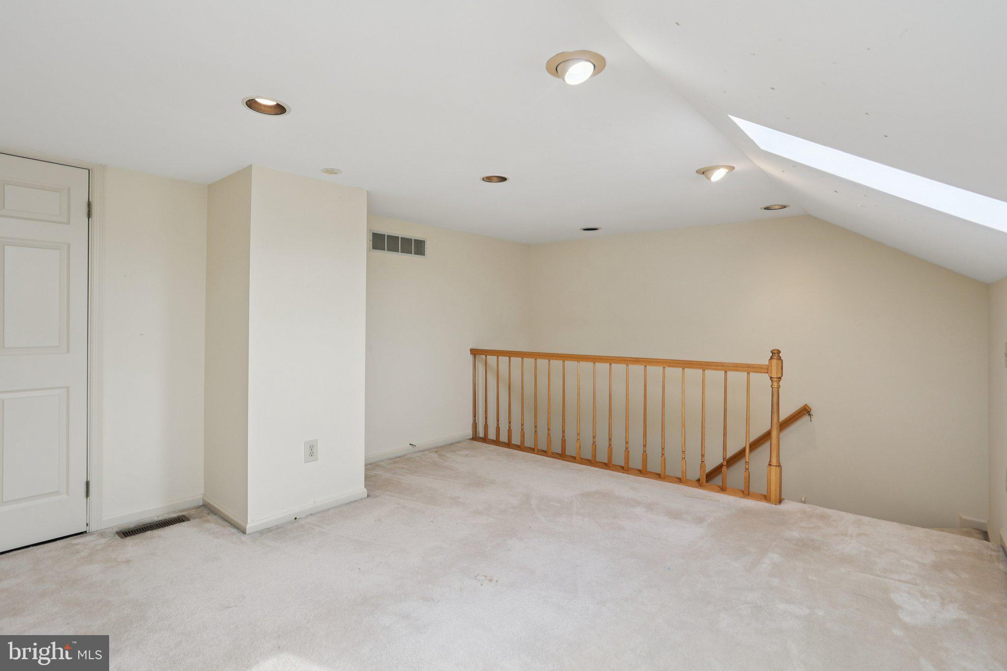 WILLISTOWN KNOLL - Residential