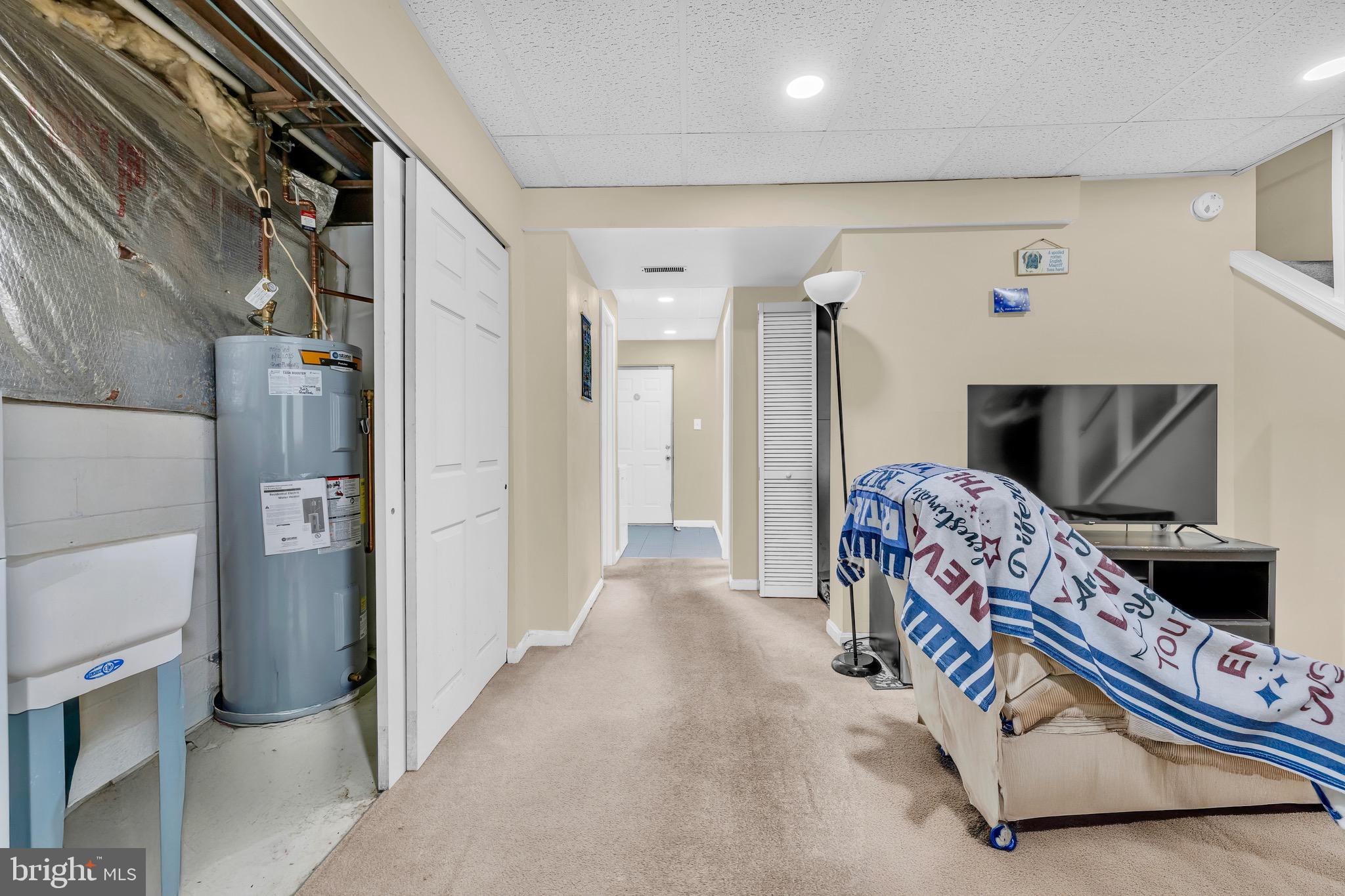 UPTON VILLAGE NORTH - Residential