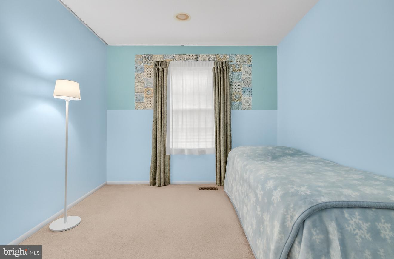 UPTON VILLAGE NORTH - Residential