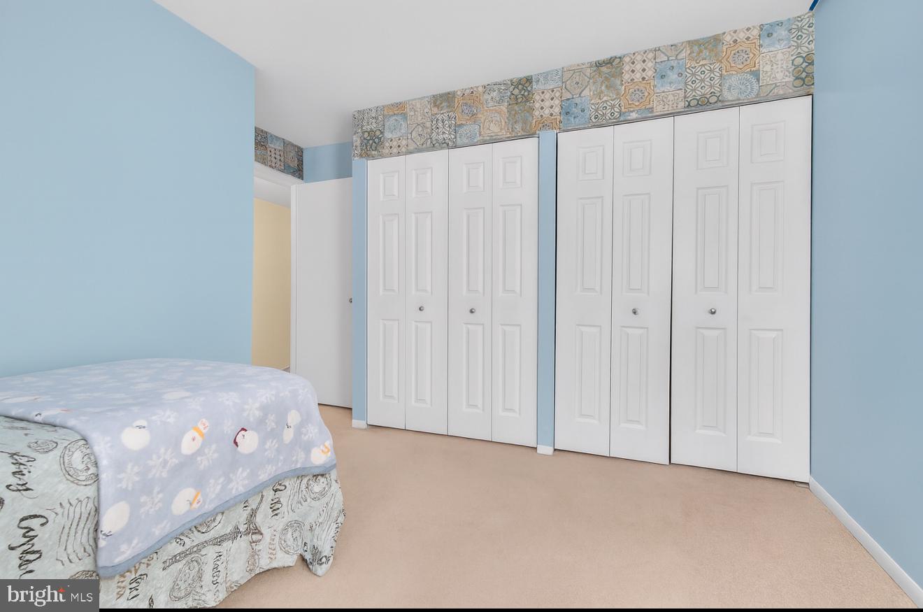 UPTON VILLAGE NORTH - Residential