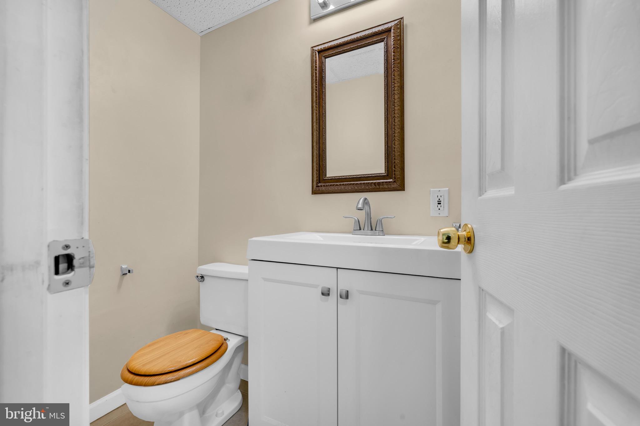 UPTON VILLAGE NORTH - Residential