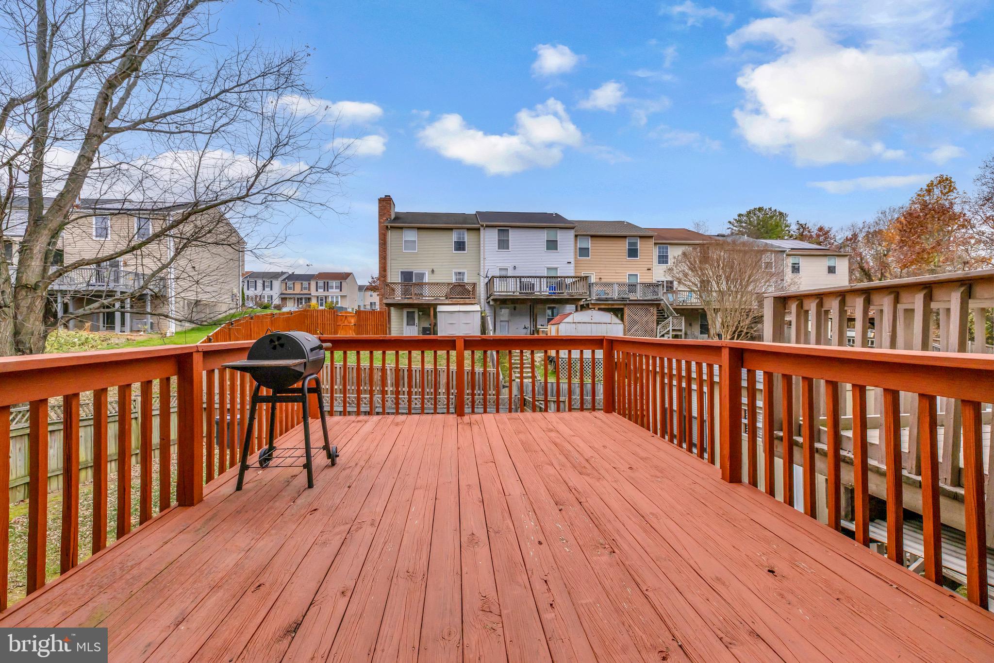 UPTON VILLAGE NORTH - Residential