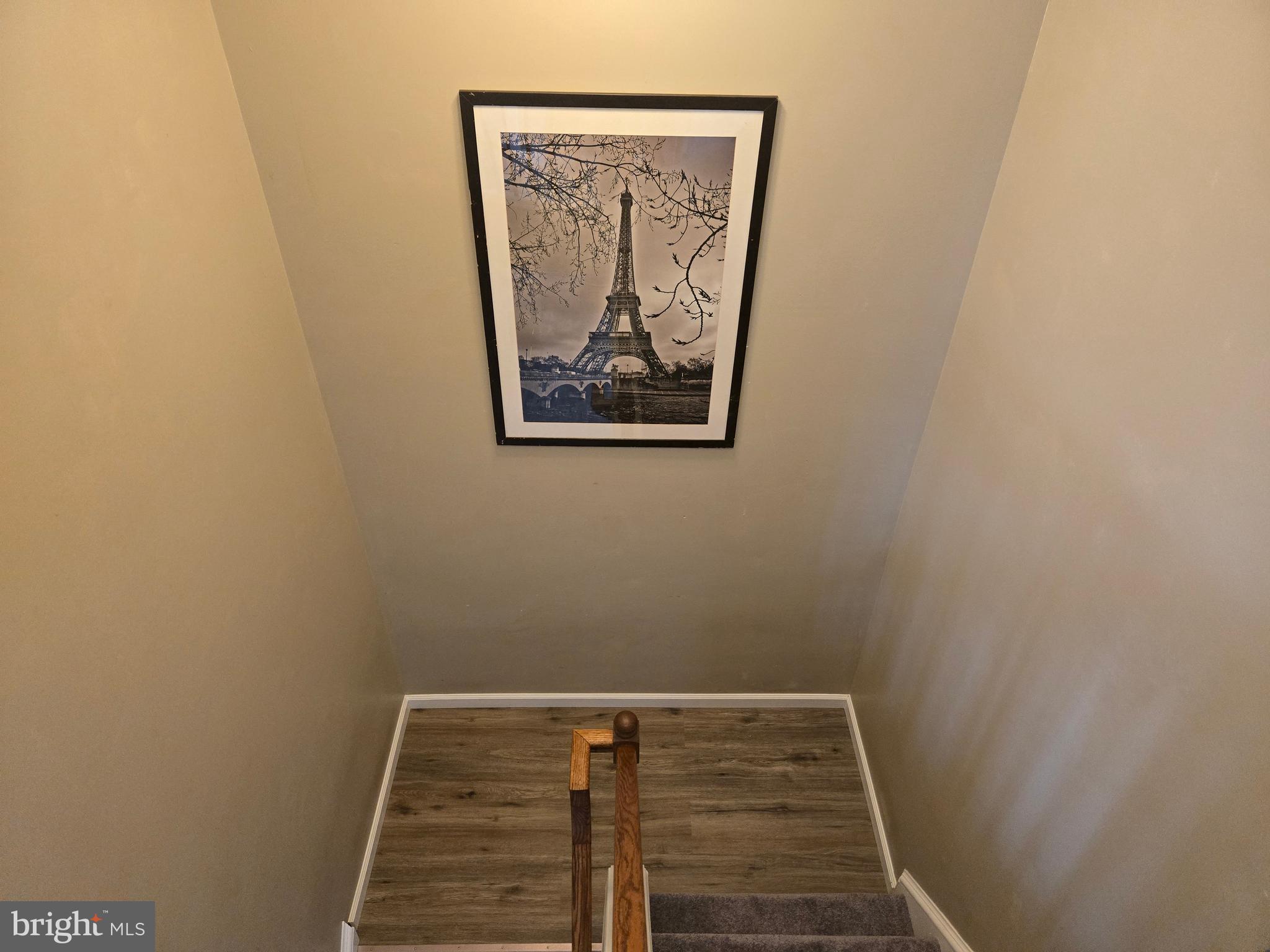 WALNUT BANK FARMS - Residential