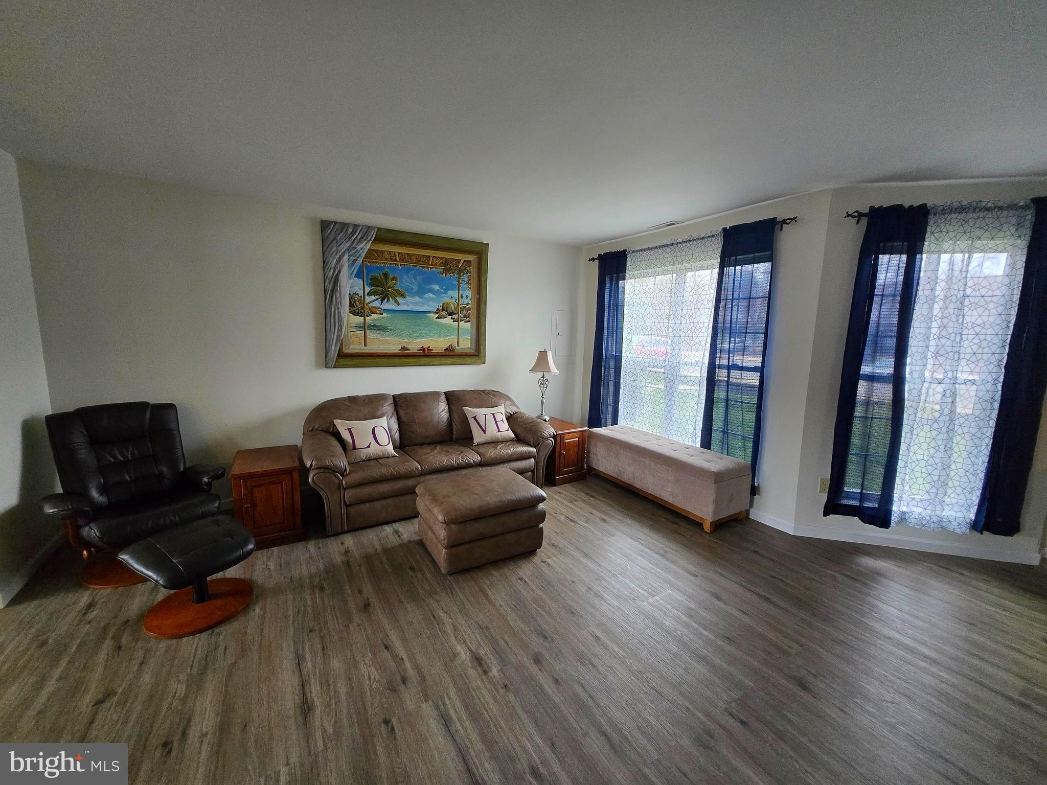 WALNUT BANK FARMS - Residential