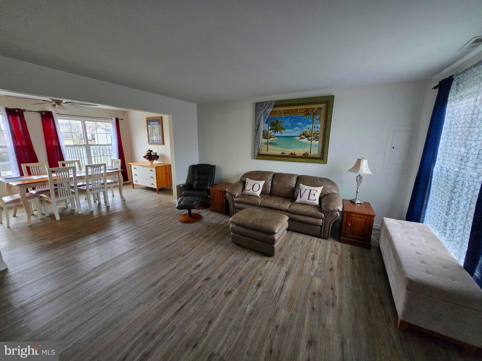 WALNUT BANK FARMS - Residential