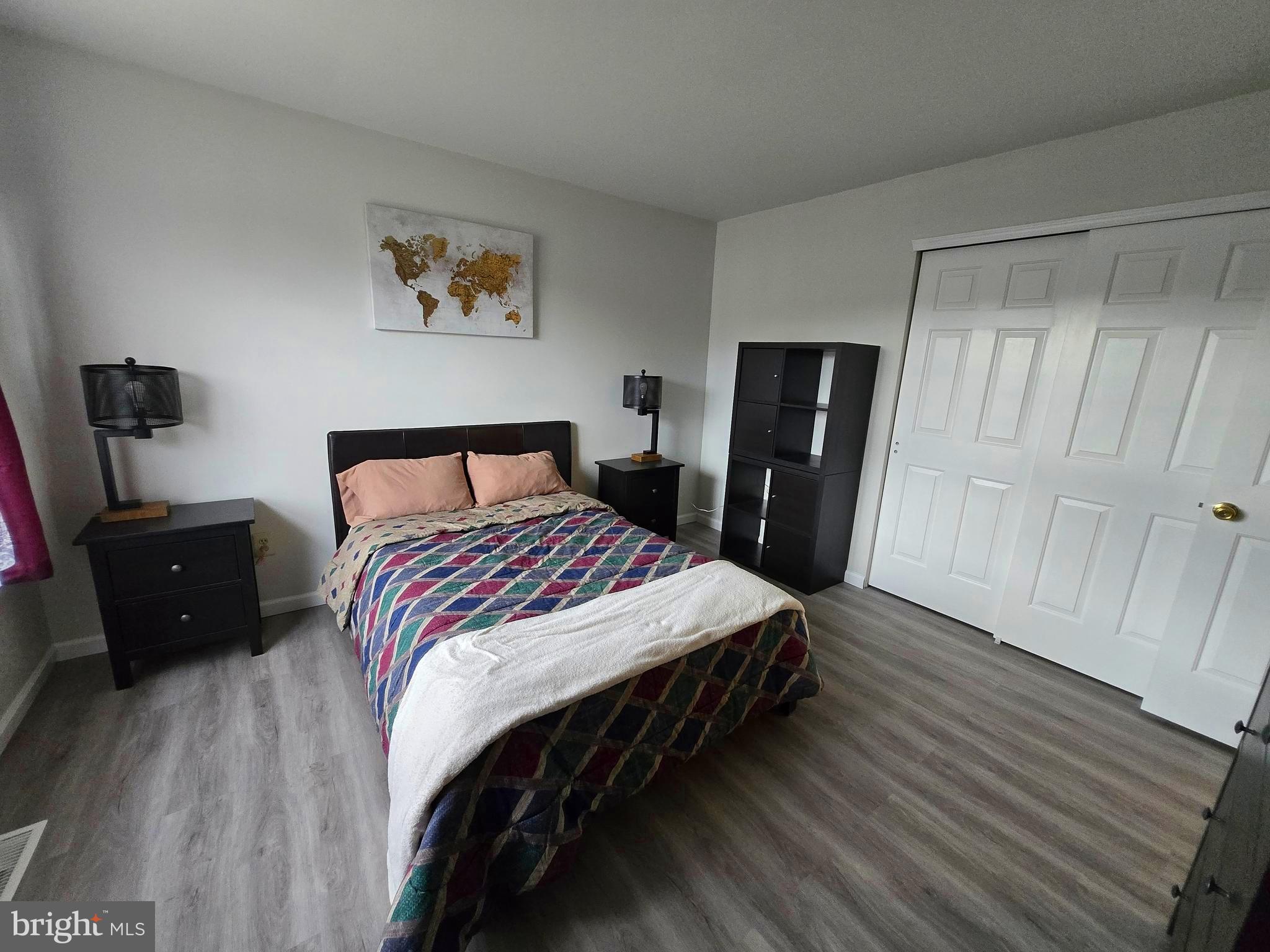 WALNUT BANK FARMS - Residential