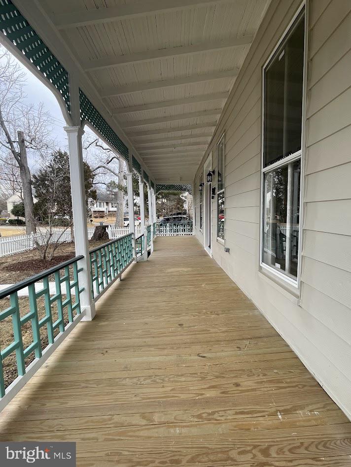 CHARLTON HEIGHTS - Residential