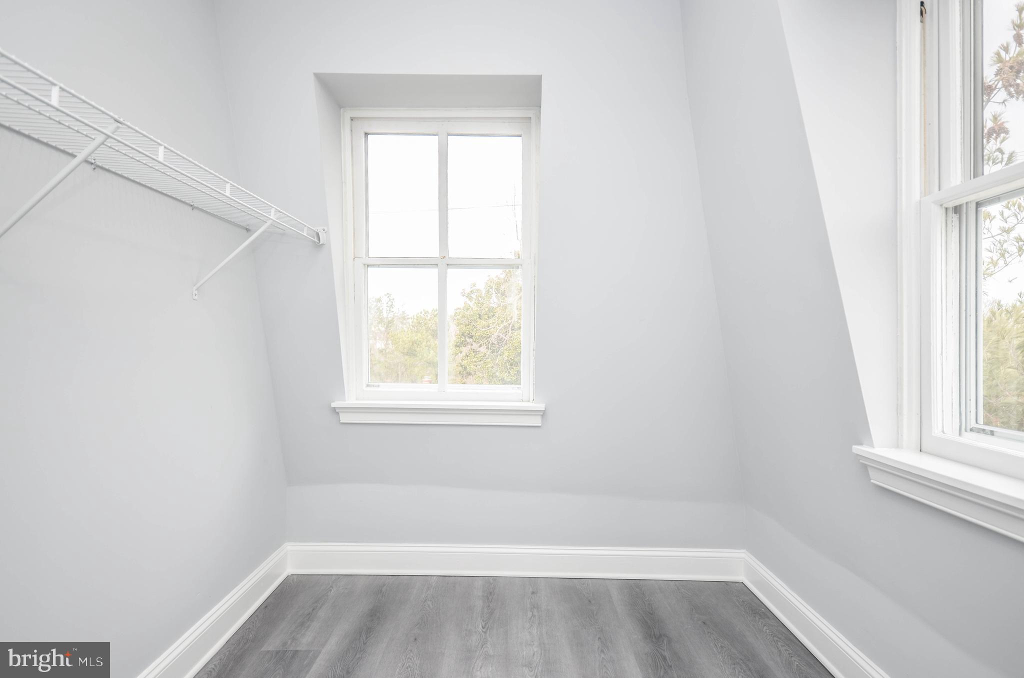 CHARLTON HEIGHTS - Residential